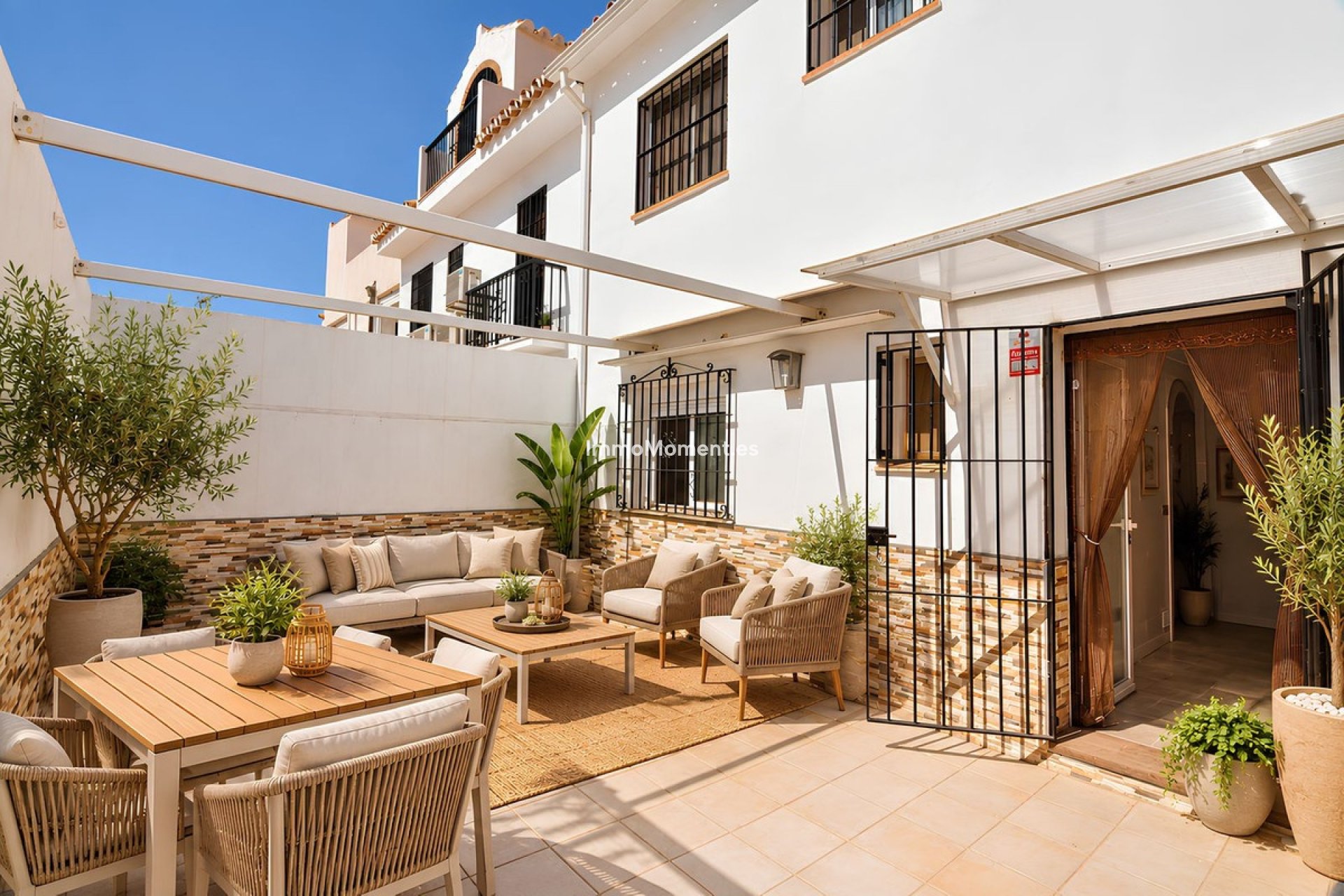Wiederverkauf - Freistehende Villa - Fuengirola - Fuengirola Centro