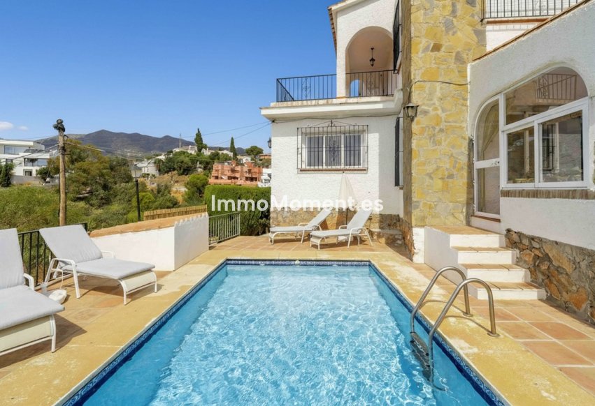 Wiederverkauf - Freistehende Villa - Fuengirola - Fuengirola Centro