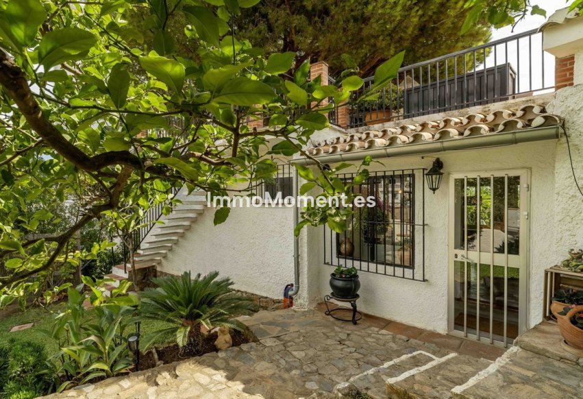 Wiederverkauf - Freistehende Villa - Fuengirola - Fuengirola Centro