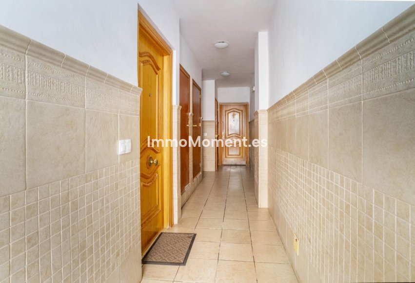 Wiederverkauf - Freistehende Villa - Fuengirola - Fuengirola Centro