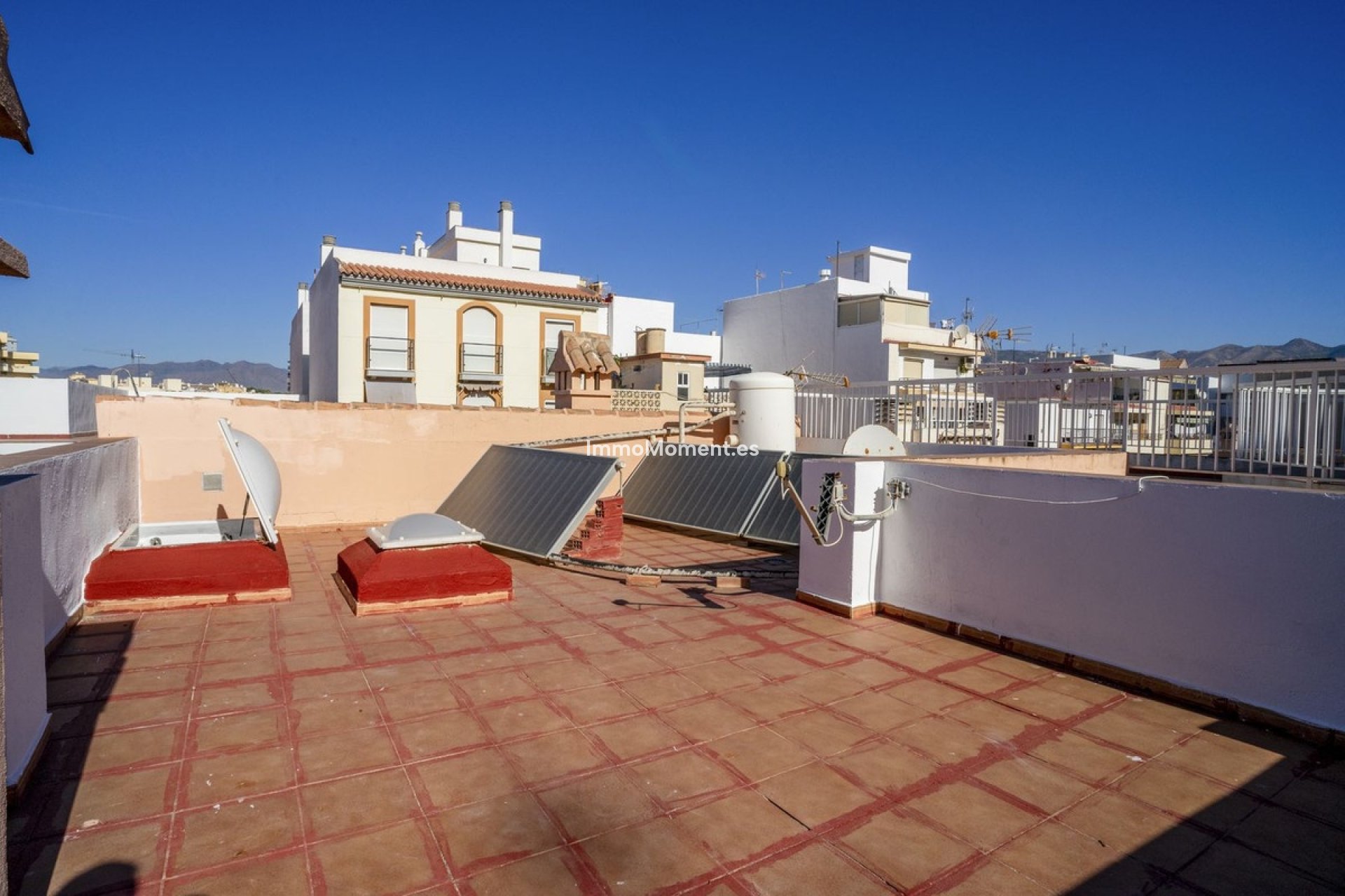 Wiederverkauf - Freistehende Villa - Fuengirola - Fuengirola Centro