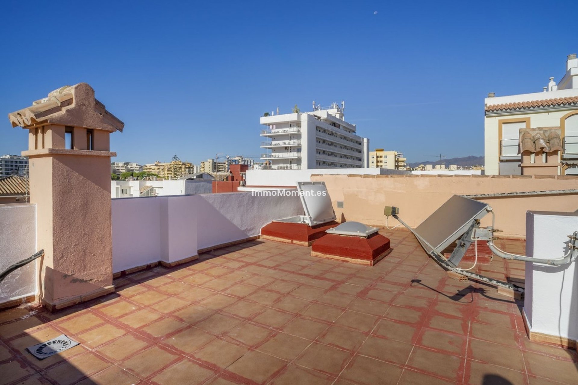 Wiederverkauf - Freistehende Villa - Fuengirola - Fuengirola Centro