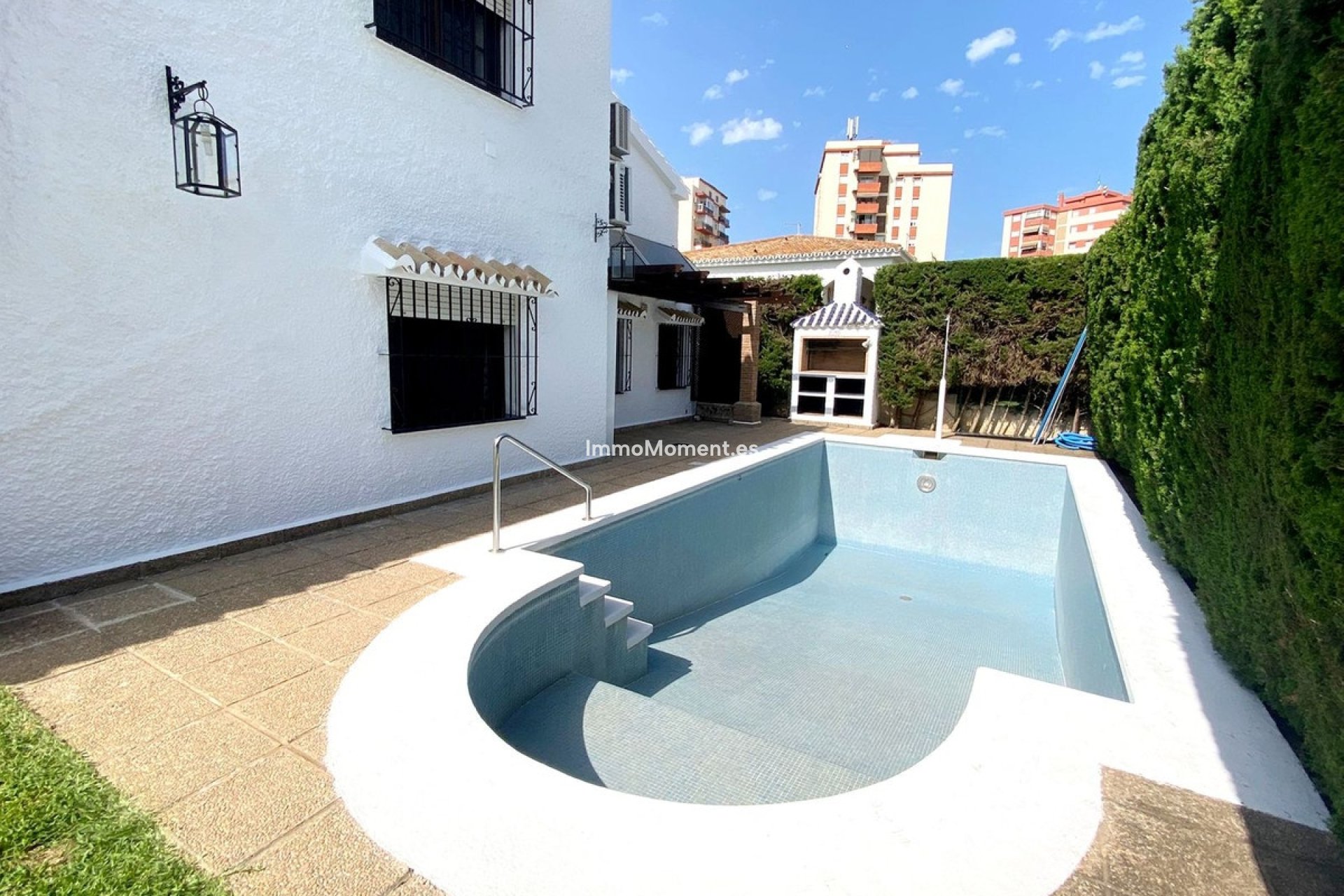 Wiederverkauf - Freistehende Villa - Fuengirola - Fuengirola Centro