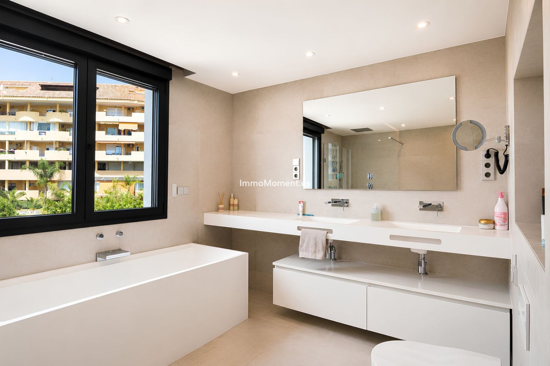 Wiederverkauf - Freistehende Villa - Fuengirola - Torreblanca