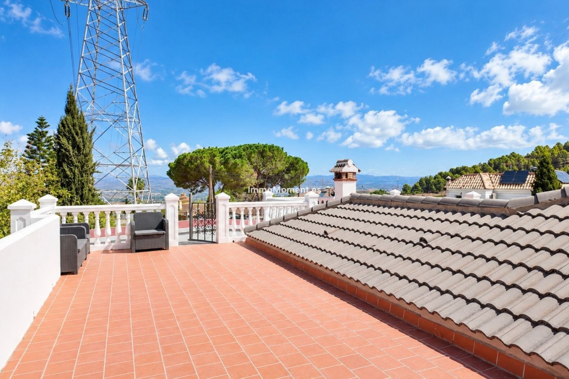 Wiederverkauf - Freistehende Villa -   Inländisch - Alhaurín de la Torre