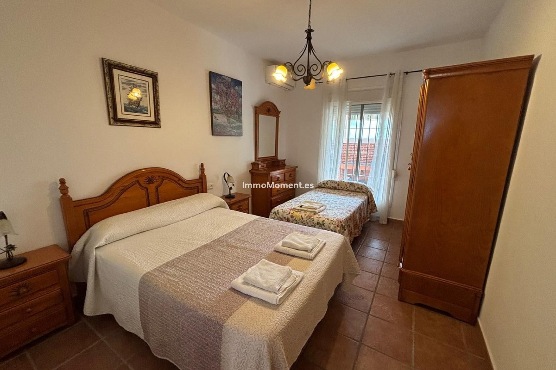 Wiederverkauf - Freistehende Villa -   Inländisch - Alhaurín de la Torre
