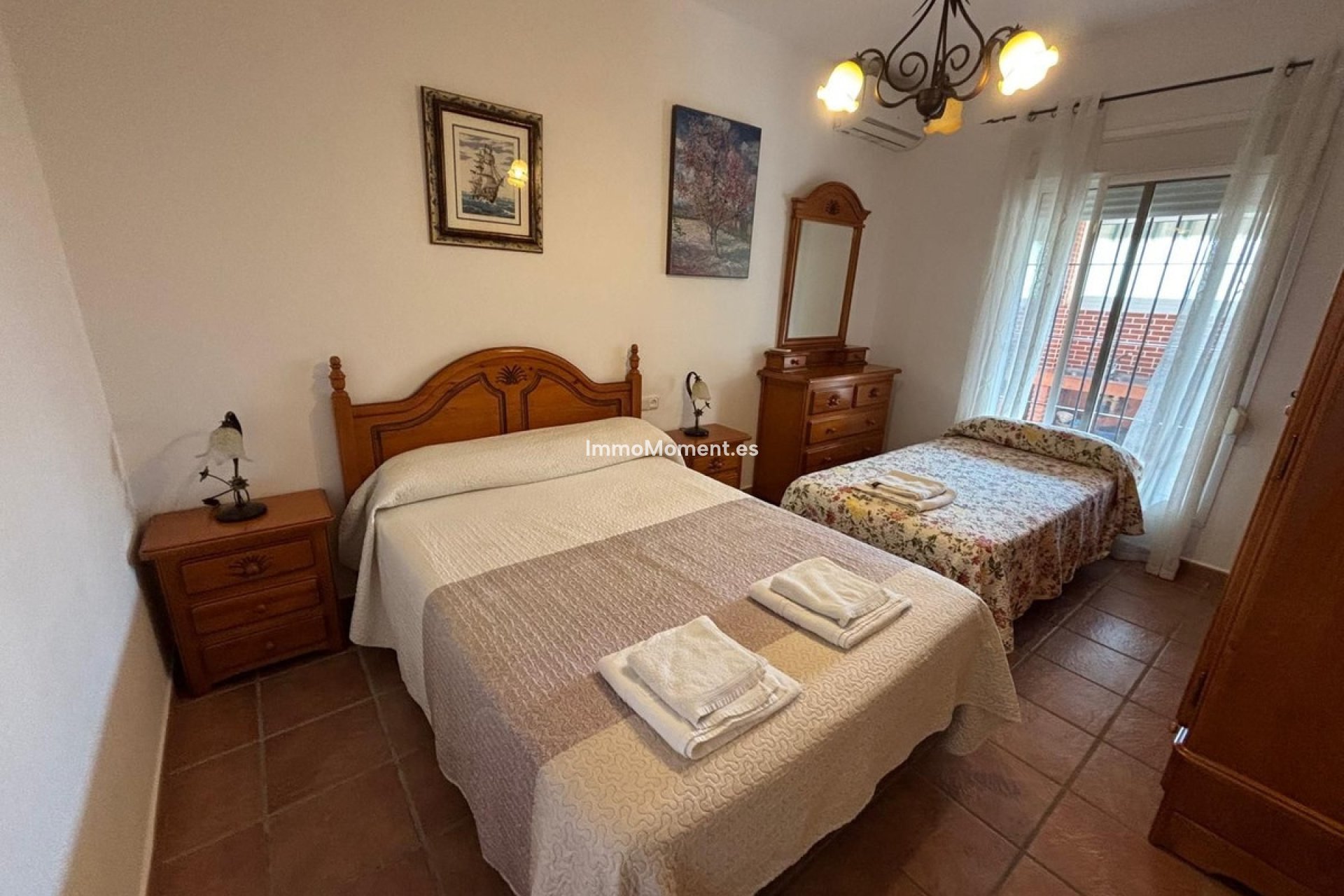 Wiederverkauf - Freistehende Villa -   Inländisch - Alhaurín de la Torre