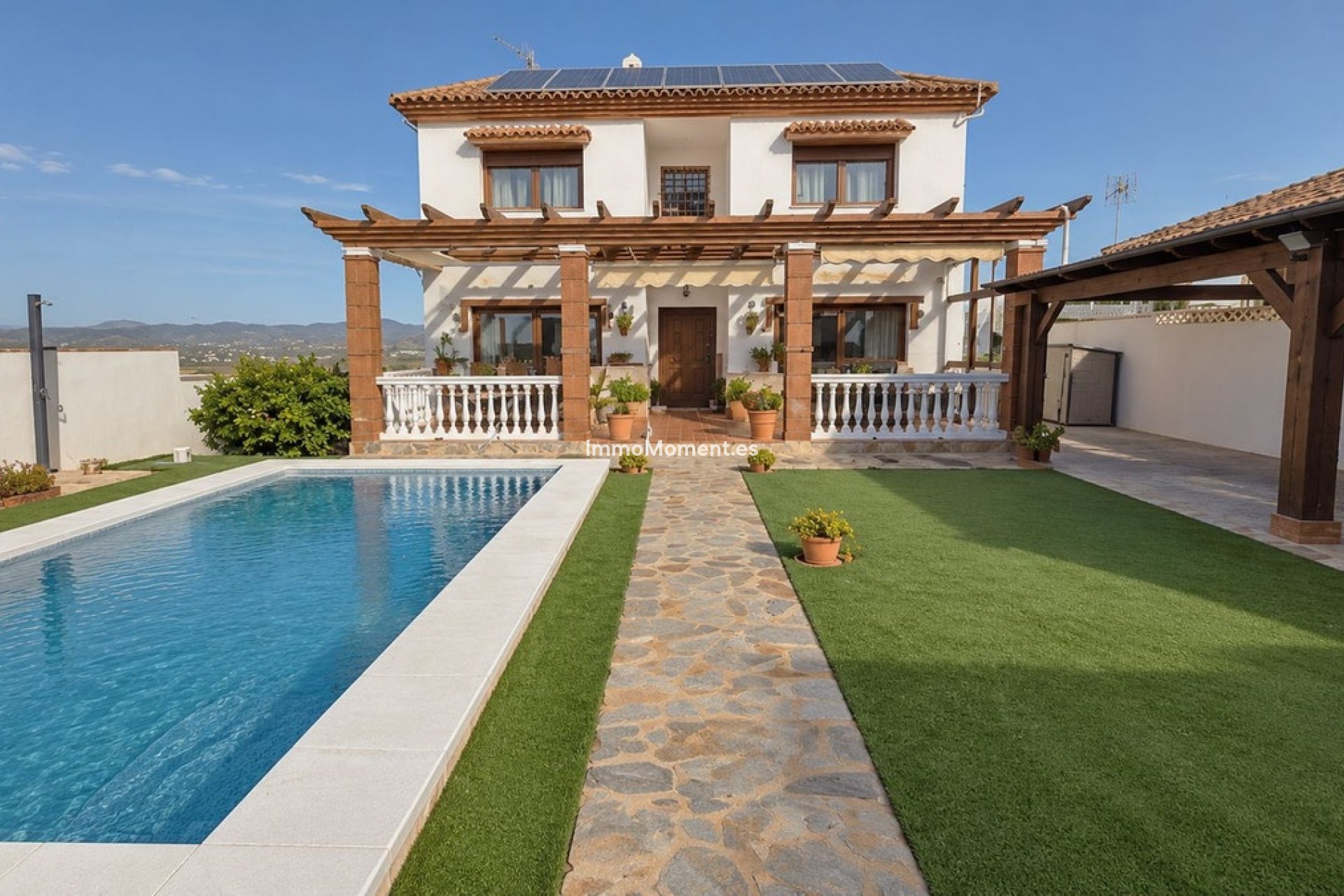 Wiederverkauf - Freistehende Villa -   Inländisch - Alhaurín de la Torre