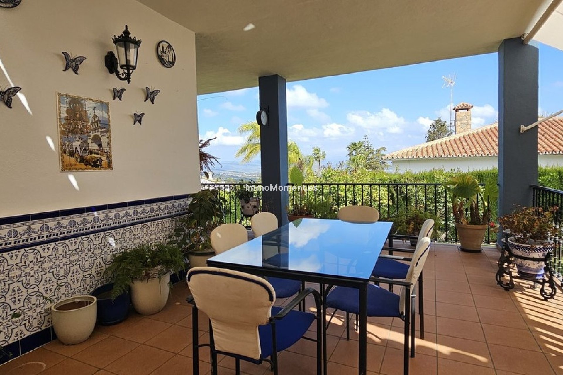 Wiederverkauf - Freistehende Villa -   Inländisch - Alhaurín de la Torre
