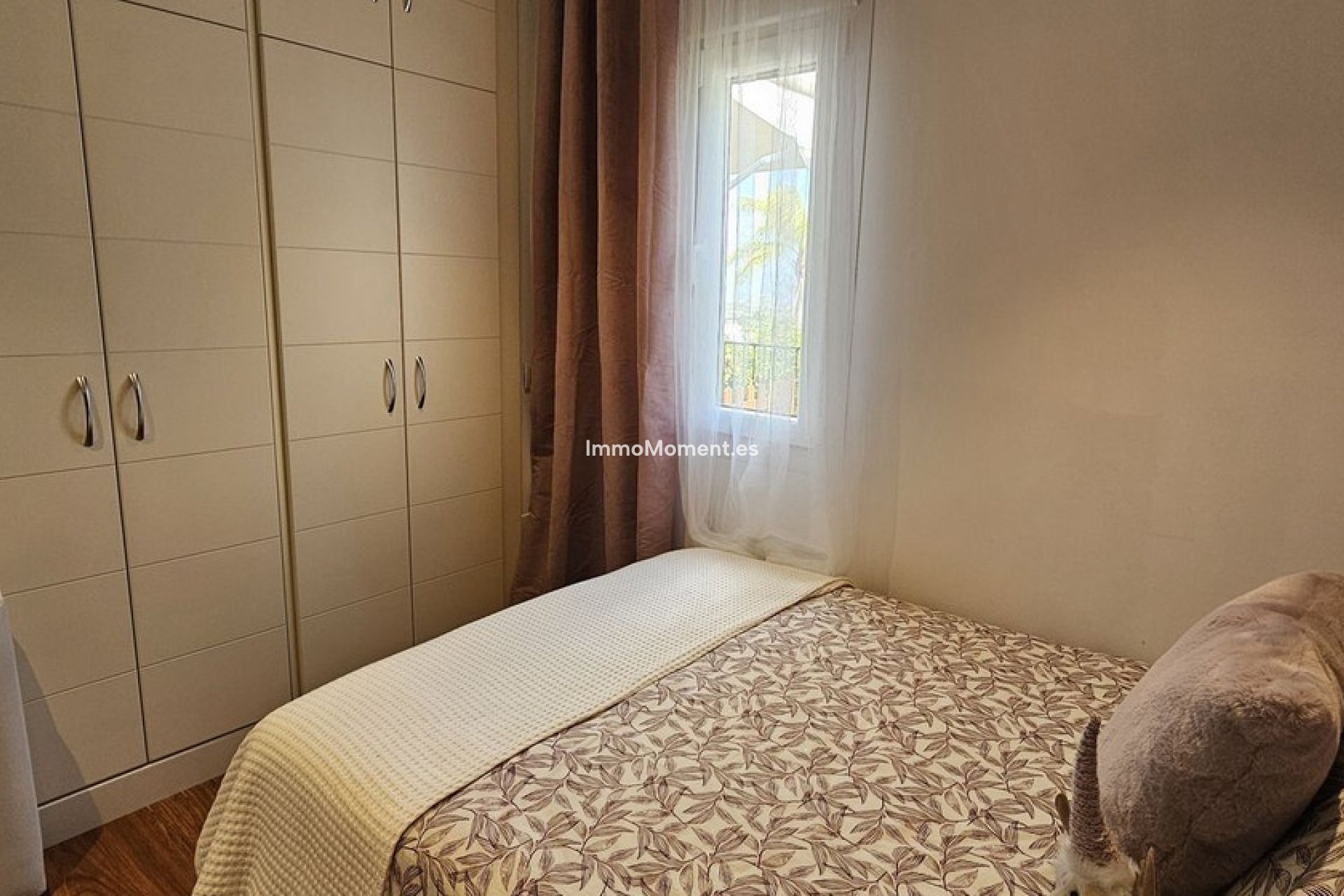 Wiederverkauf - Freistehende Villa -   Inländisch - Alhaurín de la Torre