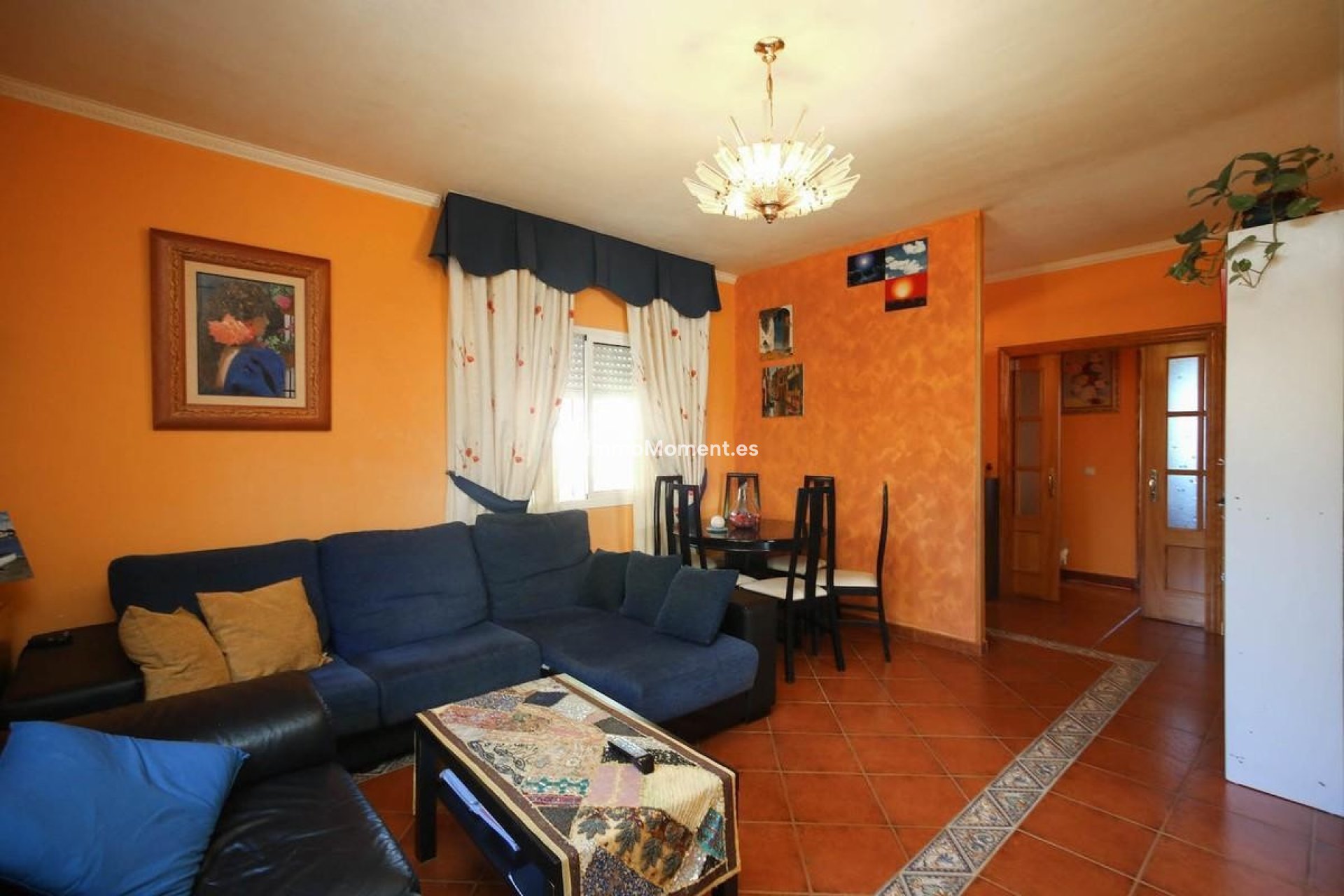 Wiederverkauf - Freistehende Villa -   Inländisch - Alhaurín de la Torre