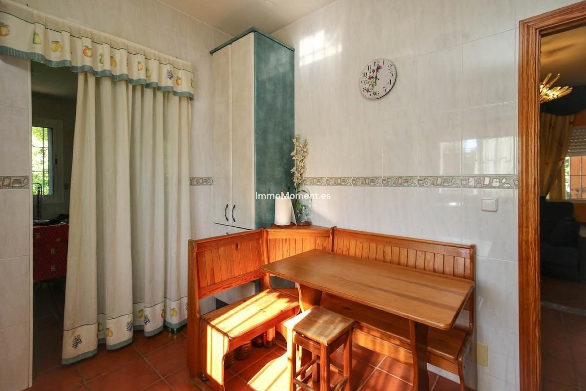 Wiederverkauf - Freistehende Villa -   Inländisch - Alhaurín de la Torre