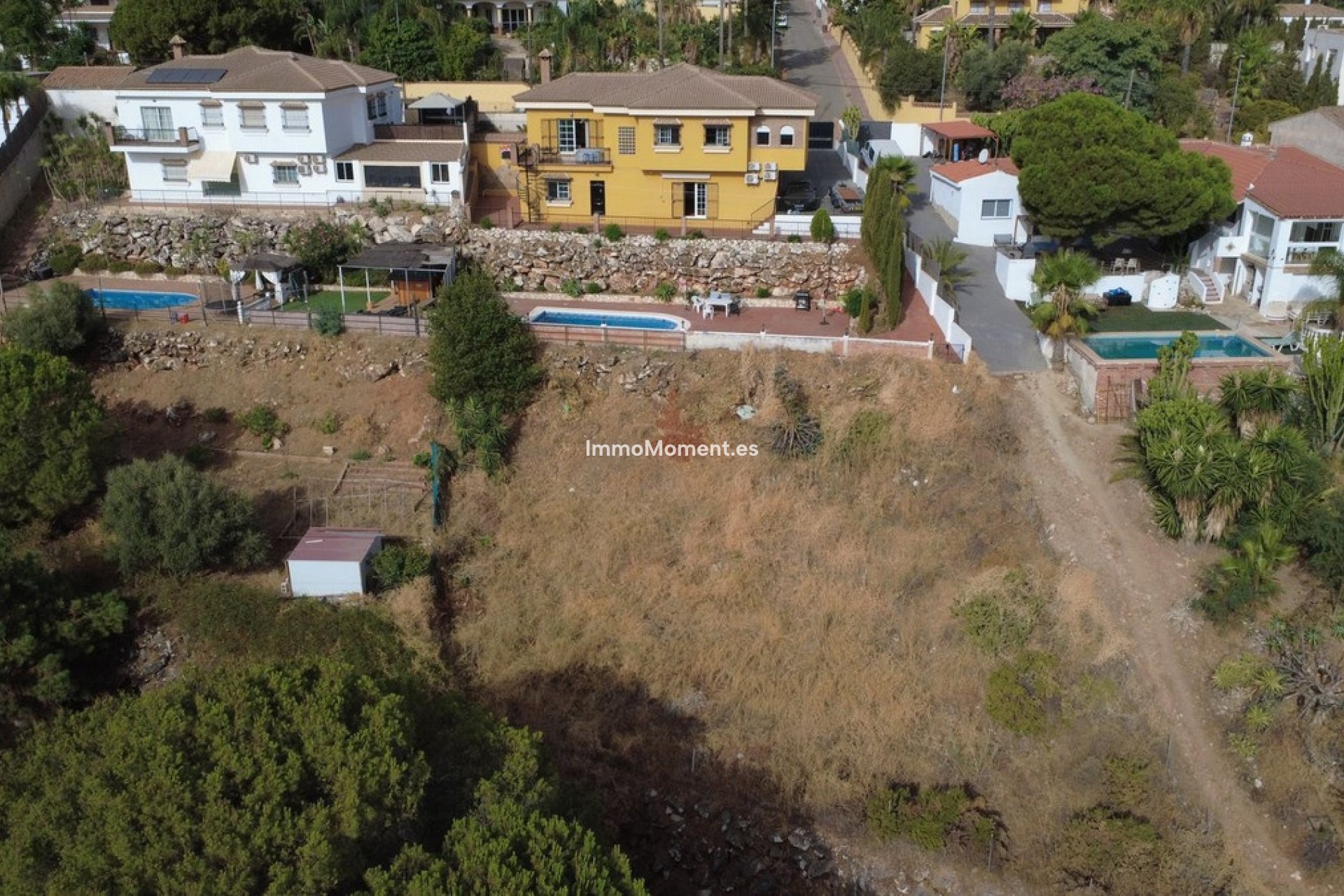 Wiederverkauf - Freistehende Villa -   Inländisch - Alhaurín de la Torre
