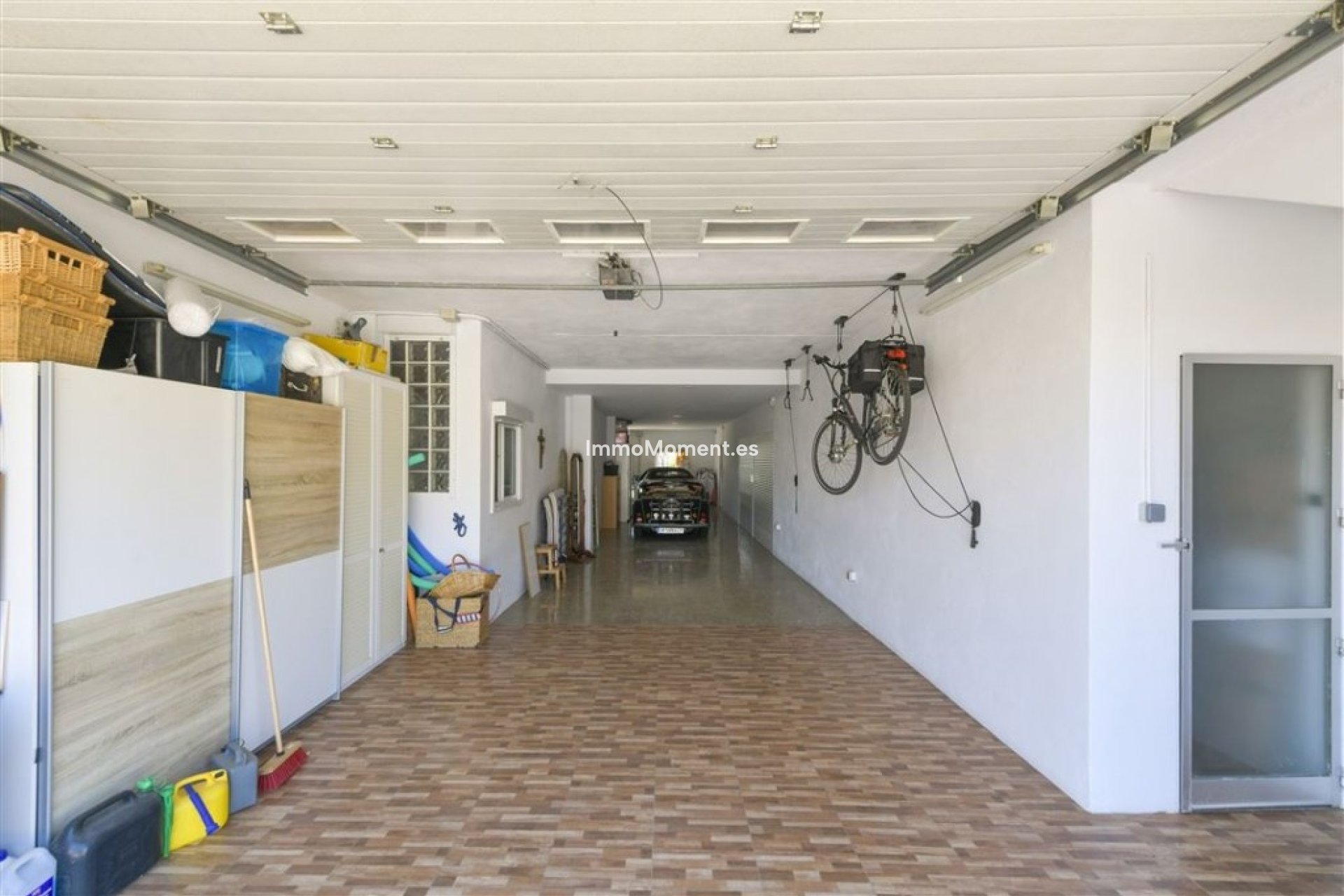 Wiederverkauf - Freistehende Villa -   Inländisch - Alhaurín de la Torre
