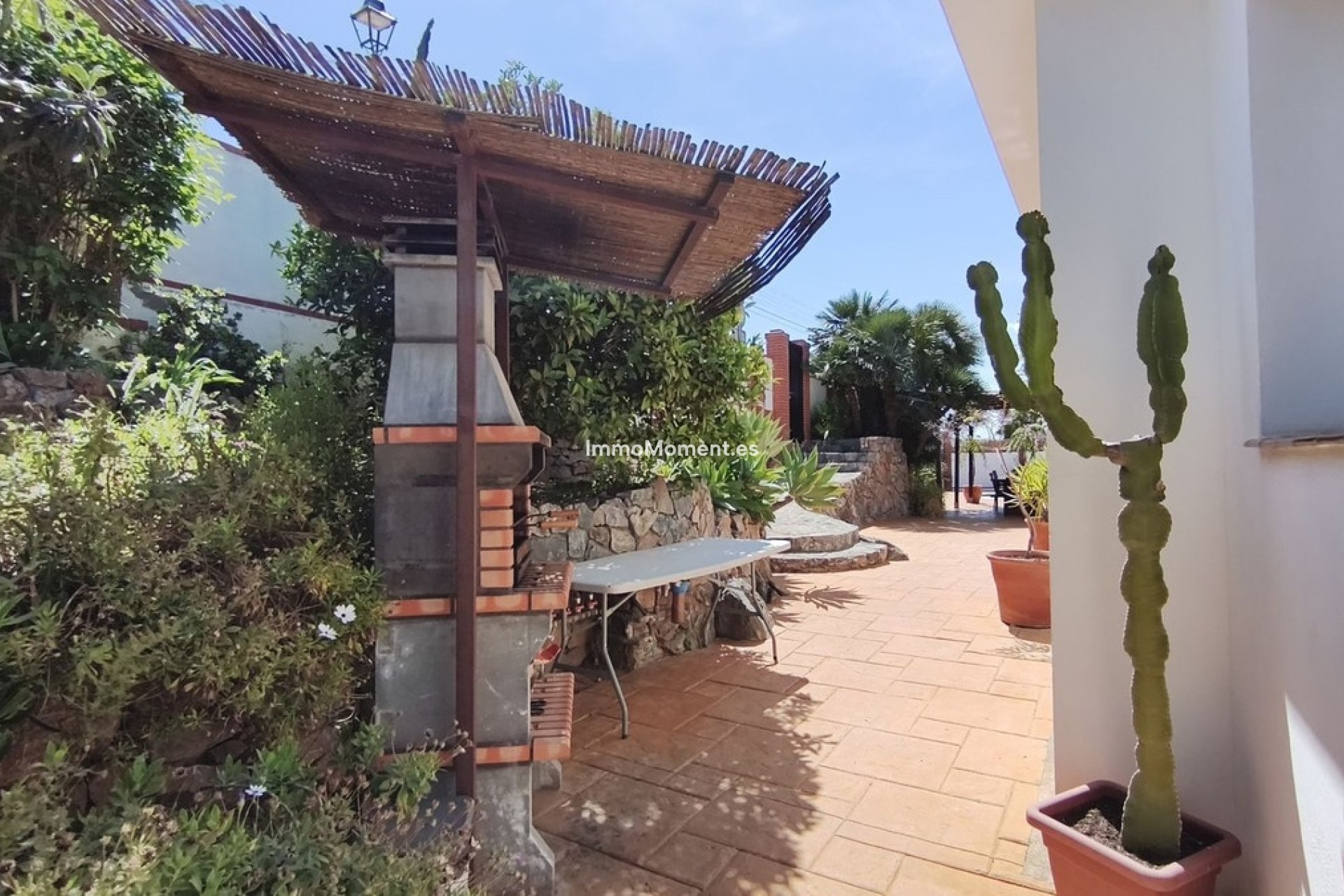 Wiederverkauf - Freistehende Villa -   Inländisch - Alhaurín de la Torre