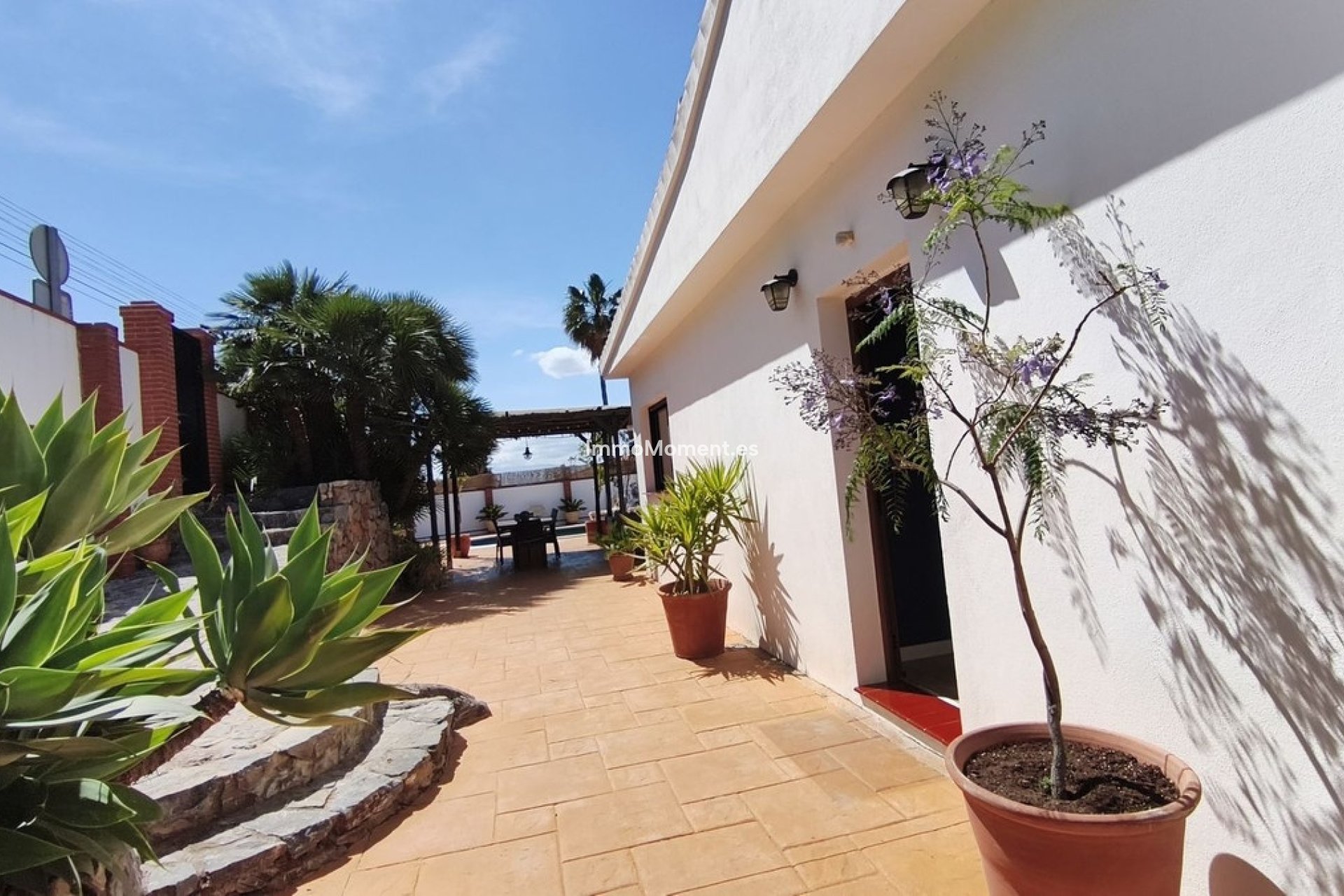 Wiederverkauf - Freistehende Villa -   Inländisch - Alhaurín de la Torre