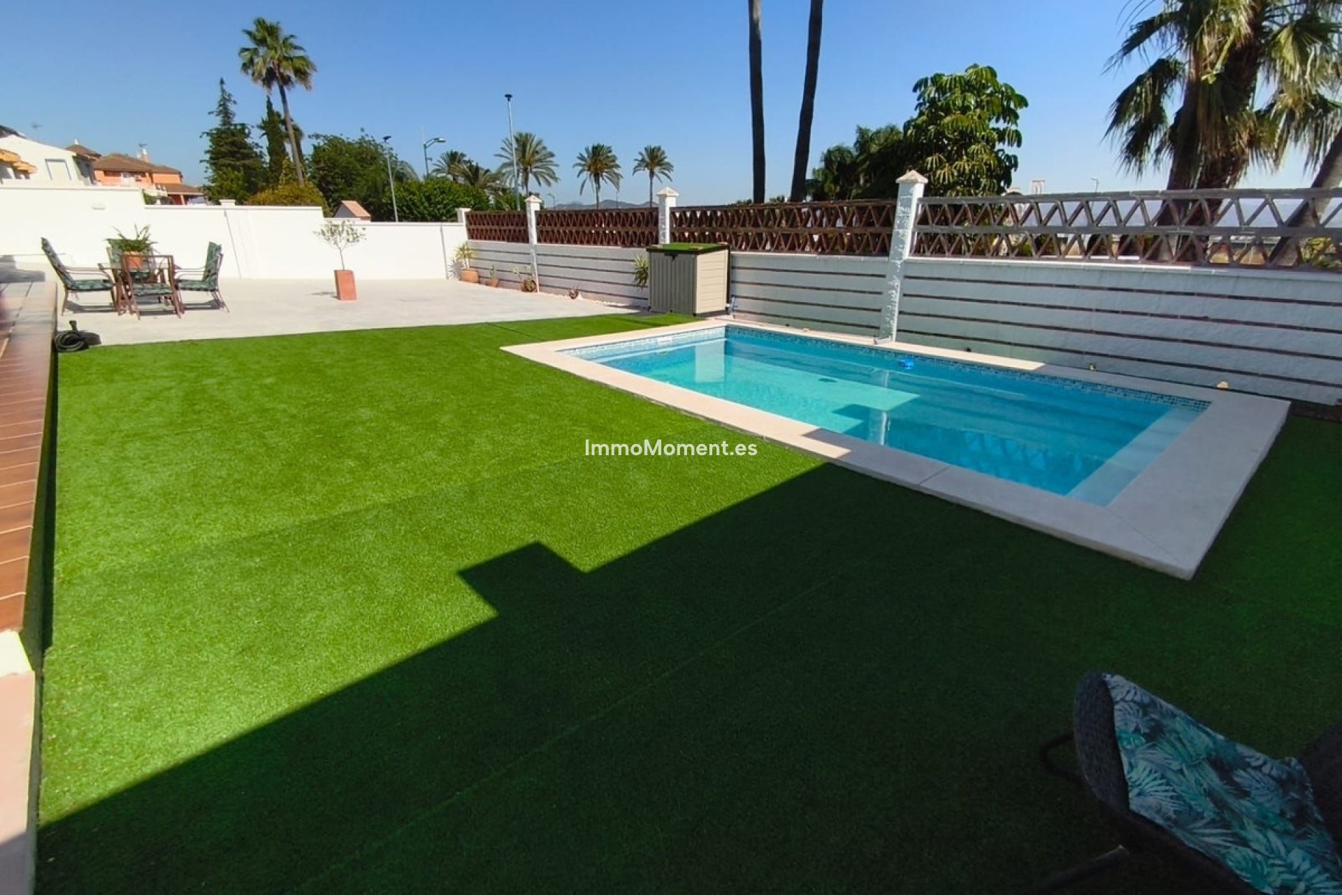Wiederverkauf - Freistehende Villa -   Inländisch - Alhaurín de la Torre
