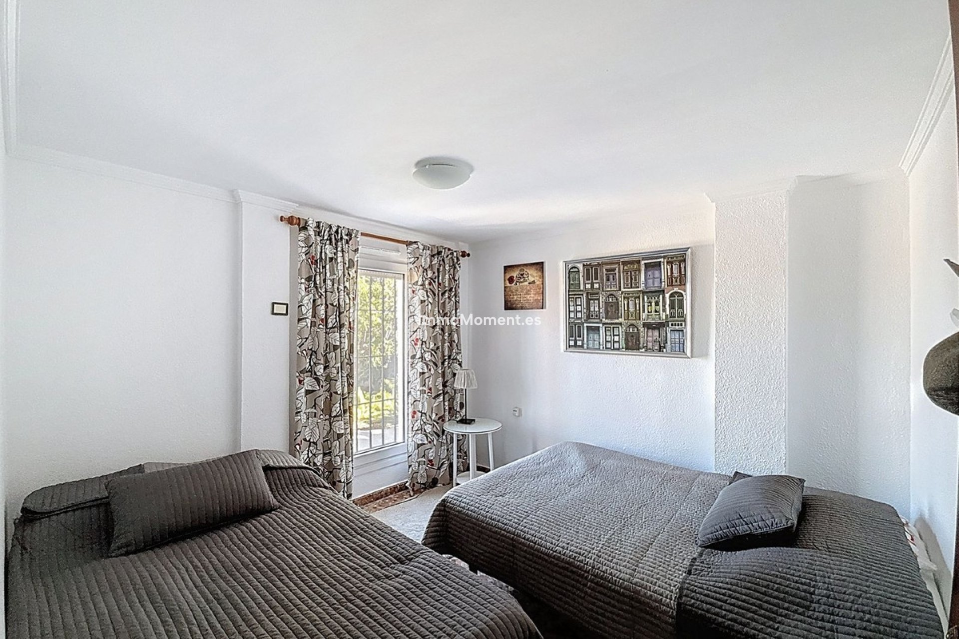 Wiederverkauf - Freistehende Villa -   Inländisch - Alhaurín de la Torre