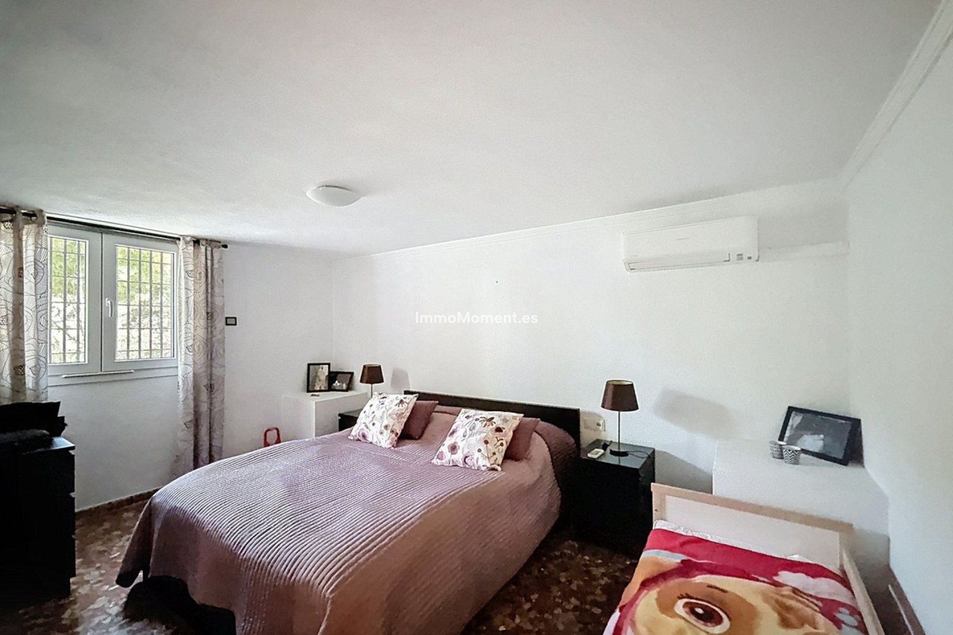 Wiederverkauf - Freistehende Villa -   Inländisch - Alhaurín de la Torre
