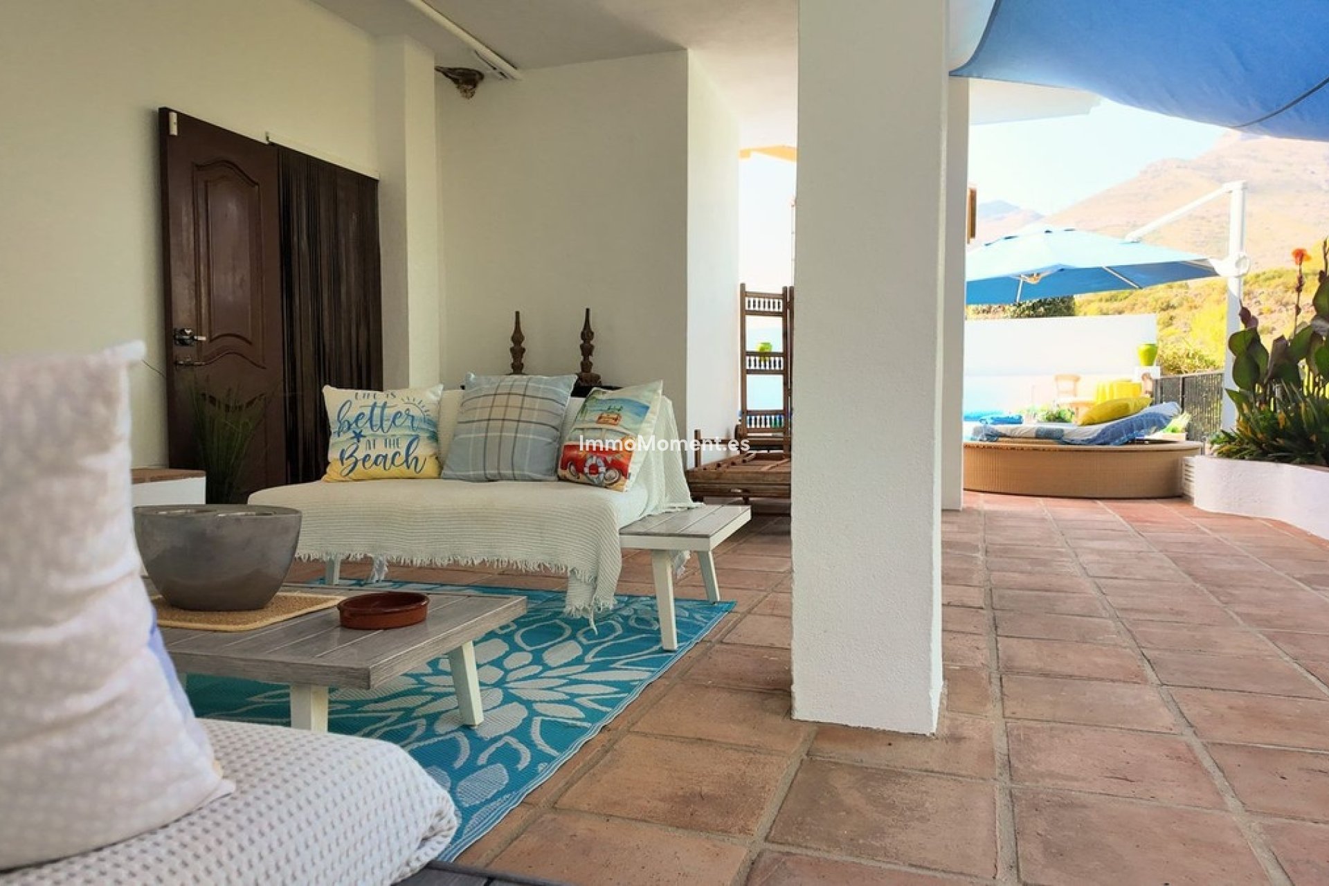 Wiederverkauf - Freistehende Villa -   Inländisch - Alhaurín el Grande Centro