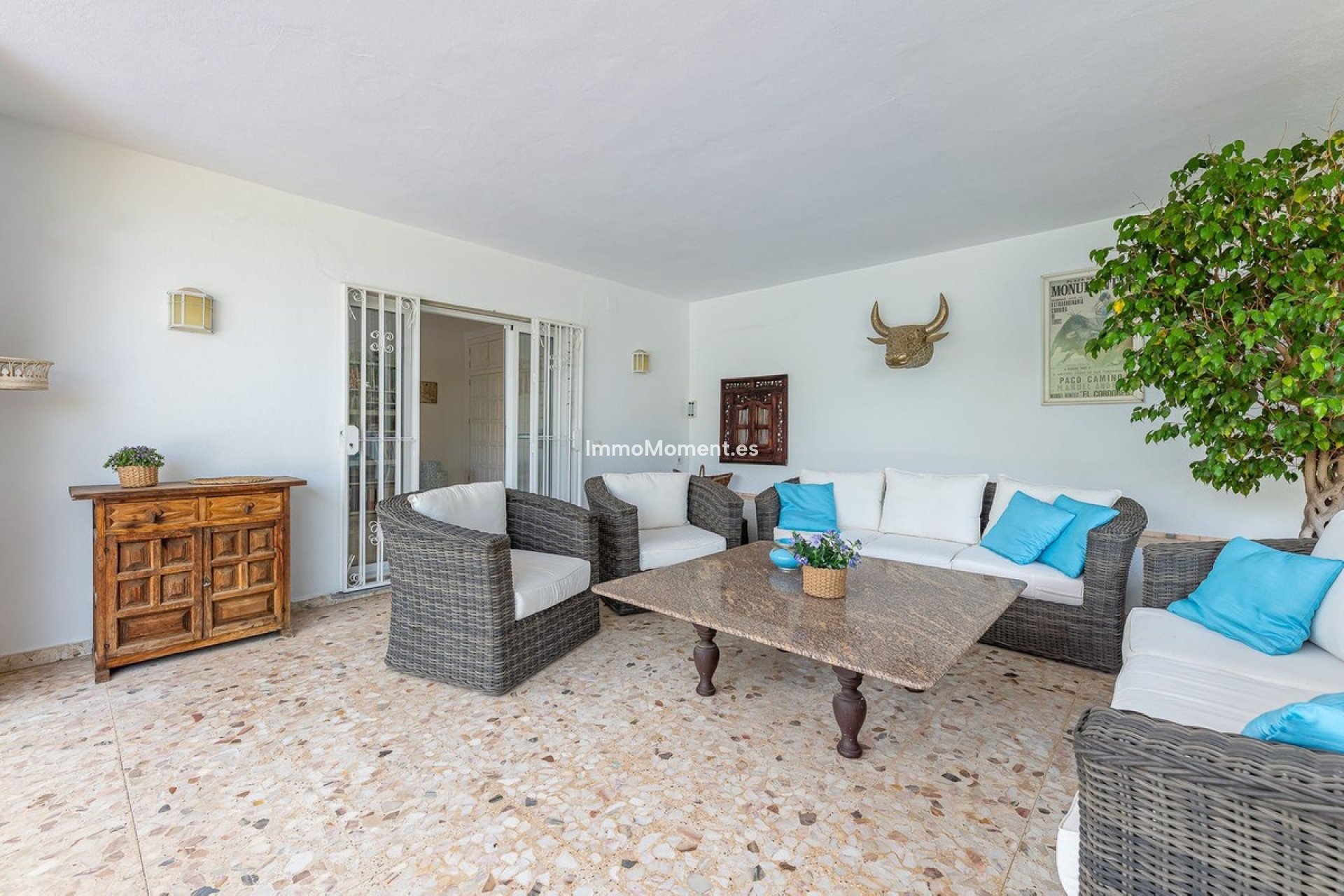 Wiederverkauf - Freistehende Villa -   Inländisch - Alhaurín el Grande Centro