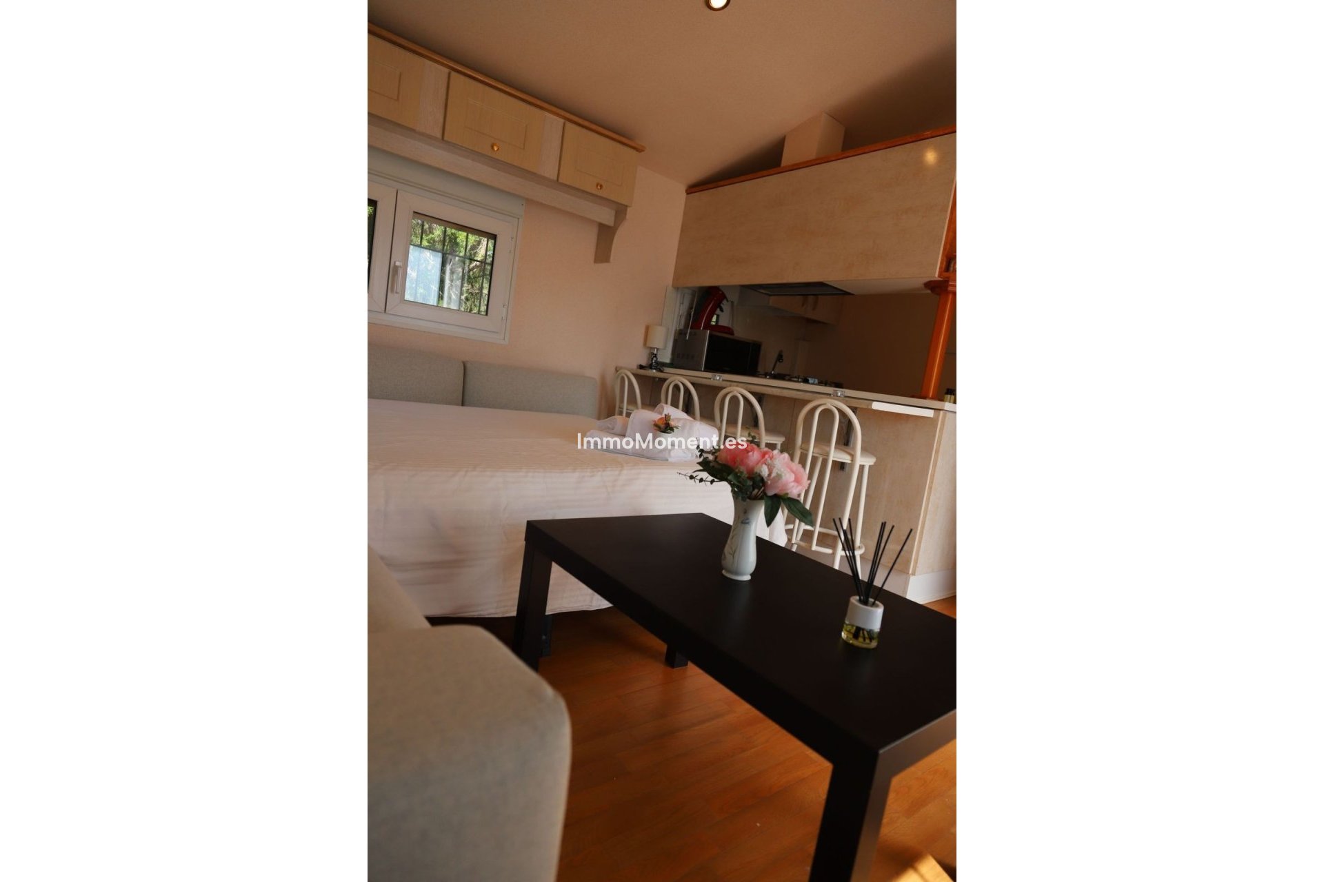 Wiederverkauf - Freistehende Villa -   Inländisch - Alhaurín el Grande Centro