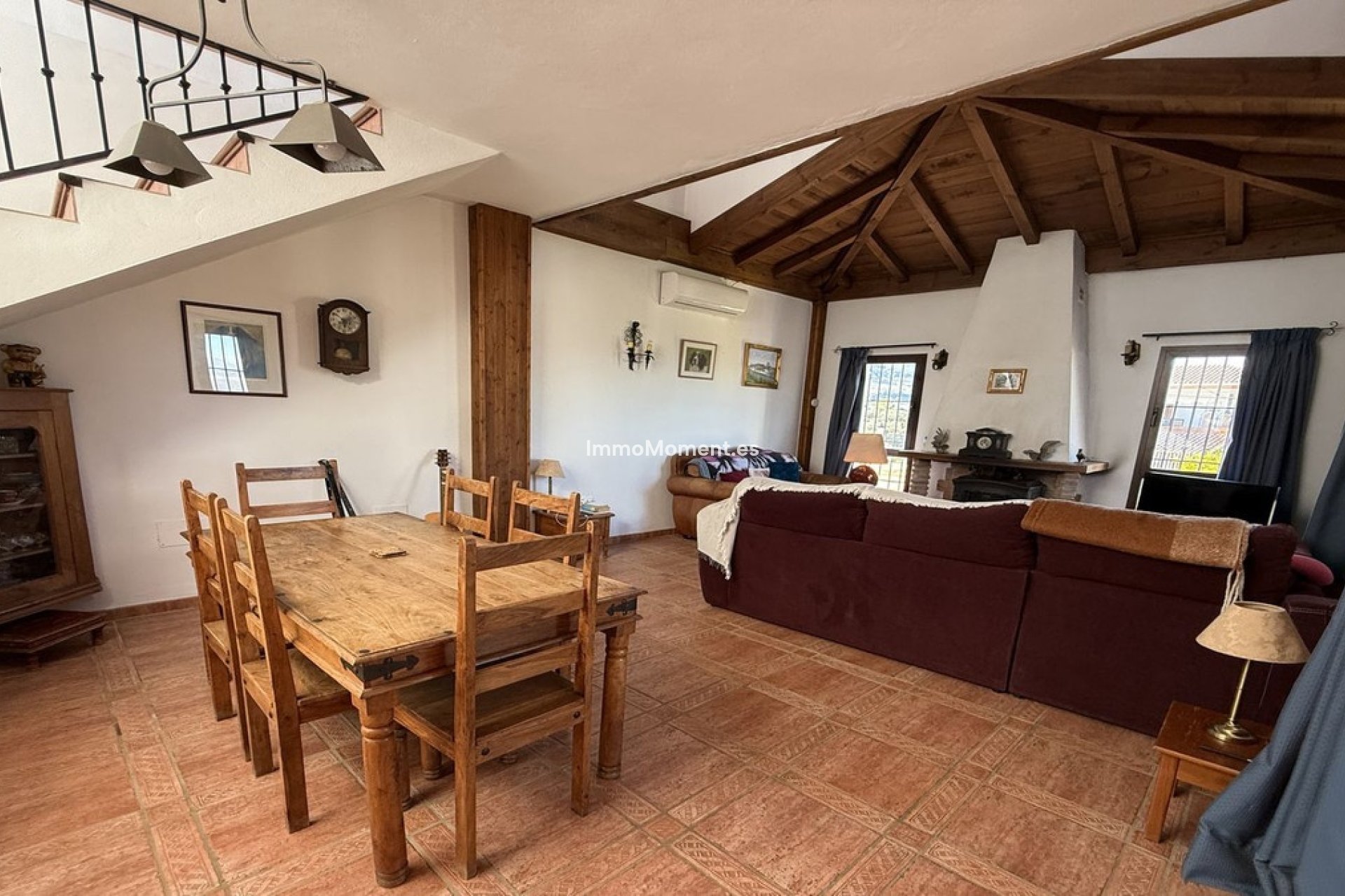 Wiederverkauf - Freistehende Villa -   Inländisch - Alhaurín el Grande Centro