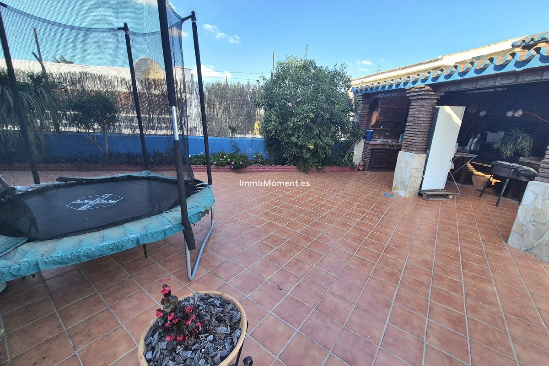 Wiederverkauf - Freistehende Villa -   Inländisch - Alhaurín el Grande Centro
