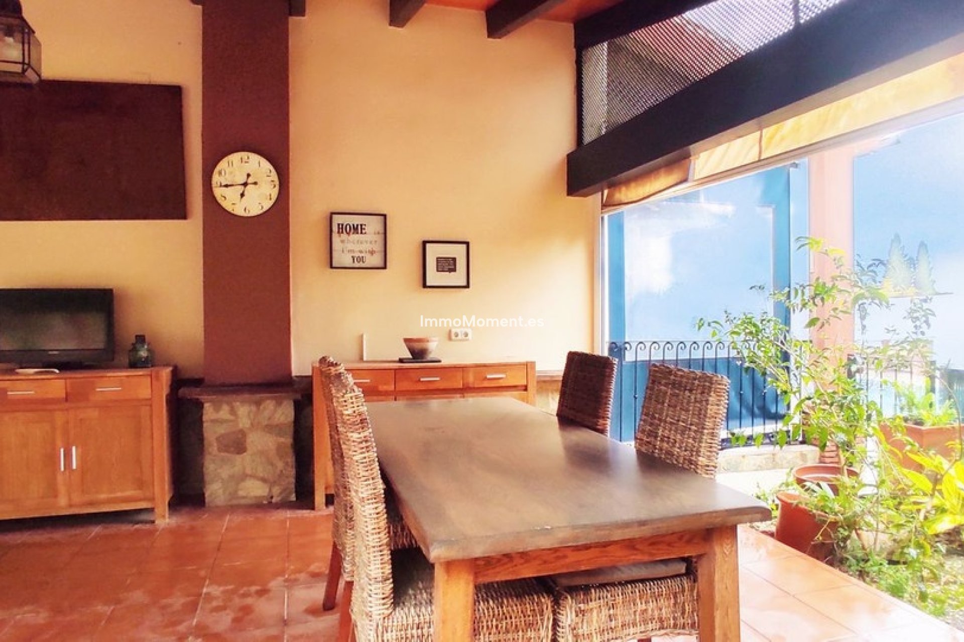 Wiederverkauf - Freistehende Villa -   Inländisch - Alhaurín el Grande Centro