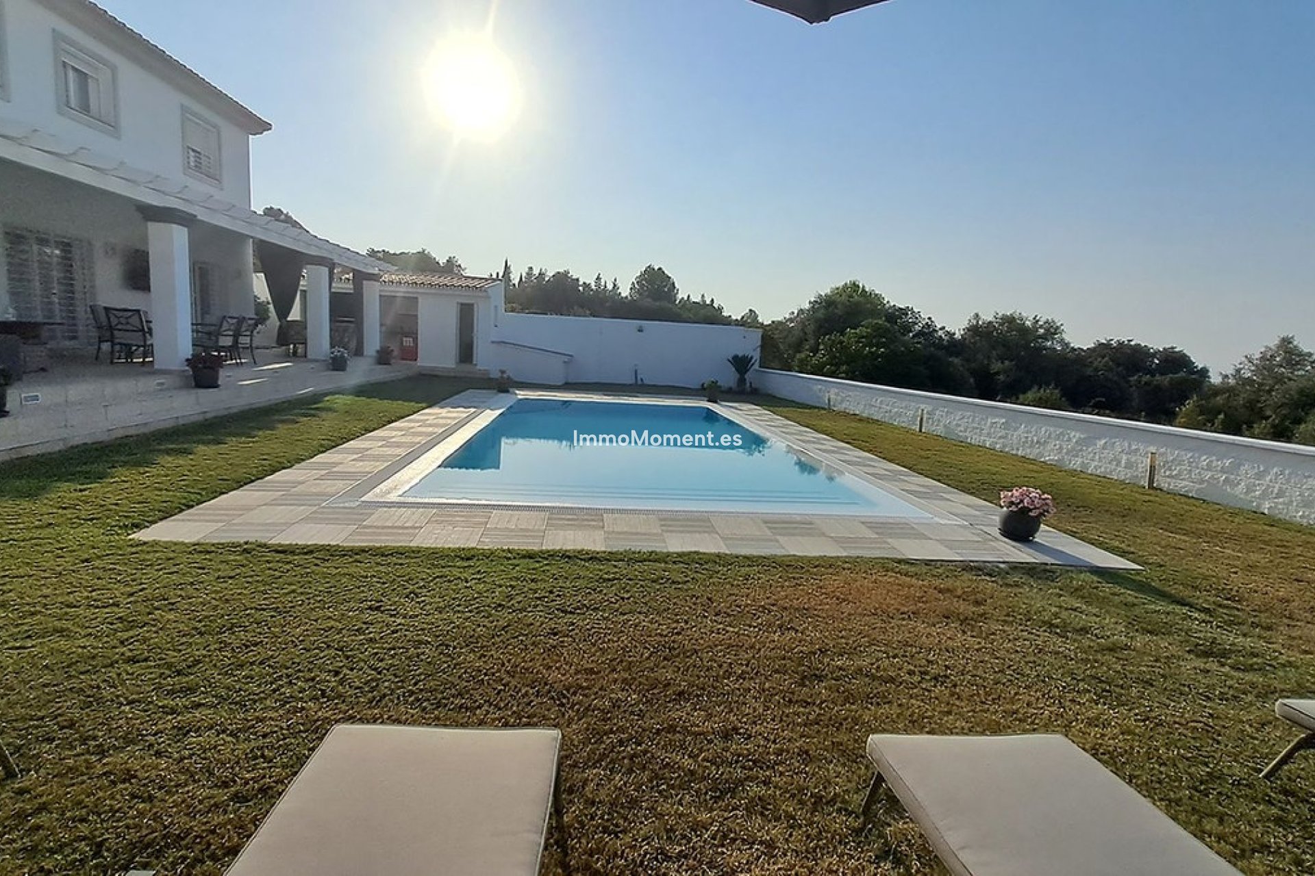 Wiederverkauf - Freistehende Villa -   Inländisch - Alhaurín el Grande Centro