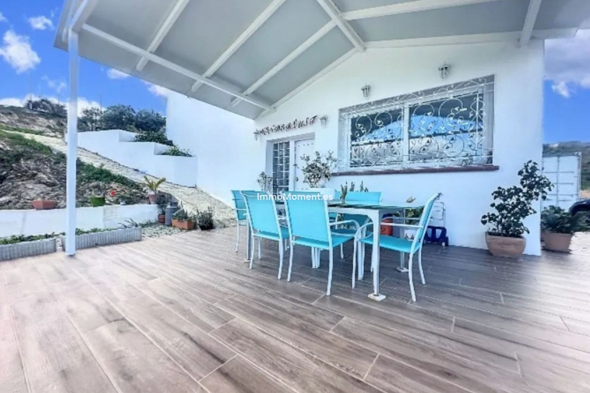 Wiederverkauf - Freistehende Villa -   Inländisch - Alhaurín el Grande Centro