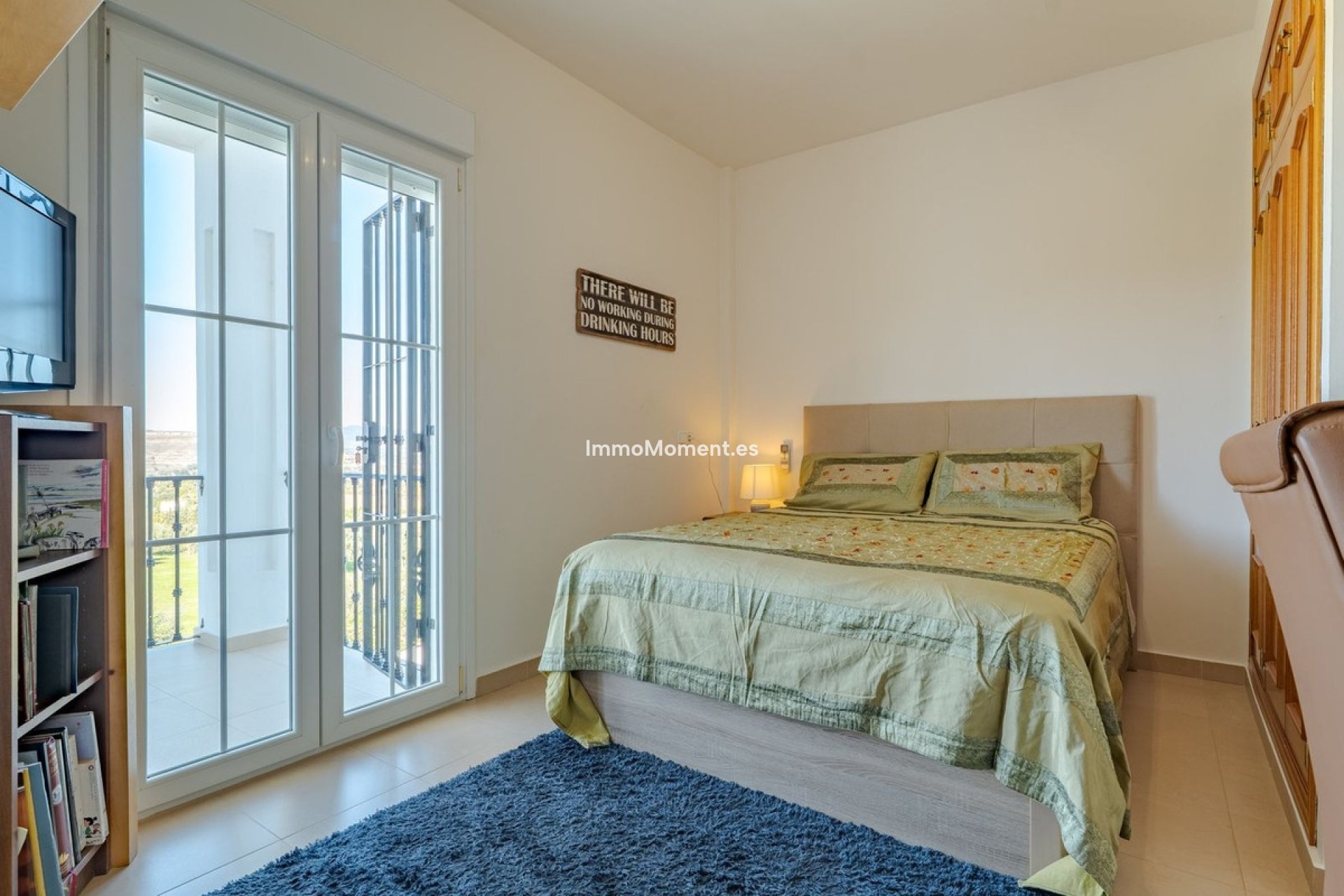 Wiederverkauf - Freistehende Villa -   Inländisch - Alhaurín el Grande Centro
