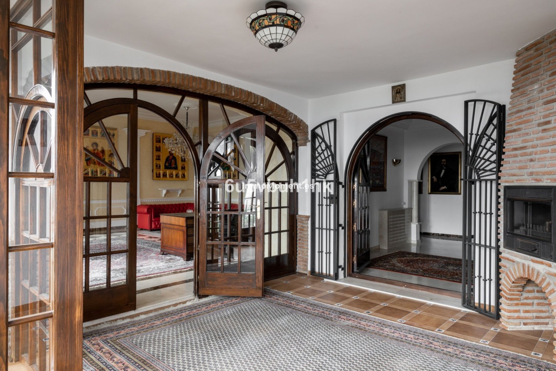 Wiederverkauf - Freistehende Villa -   Inländisch - Alhaurín el Grande Centro