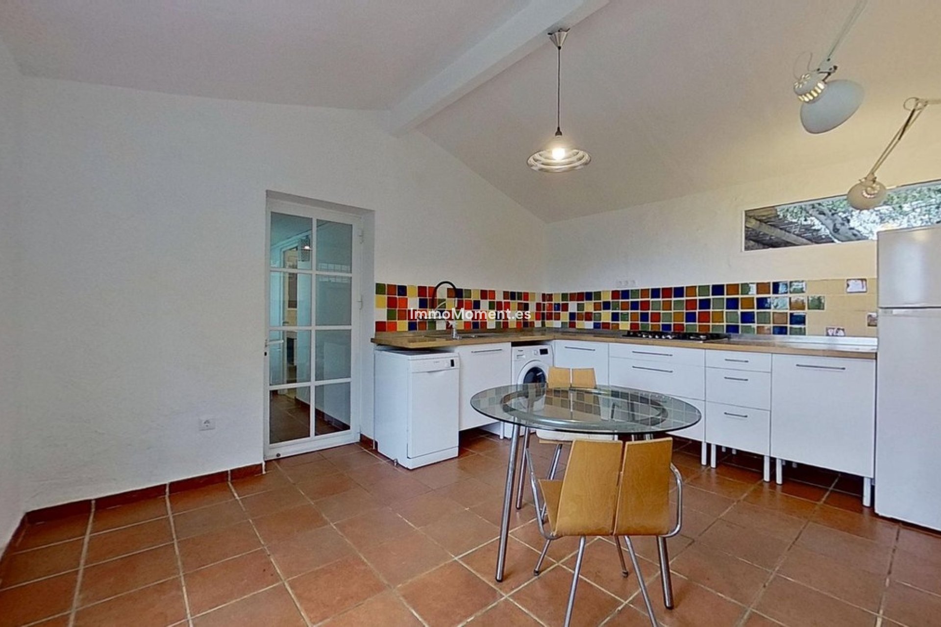 Wiederverkauf - Freistehende Villa -   Inländisch - Alhaurín el Grande Centro