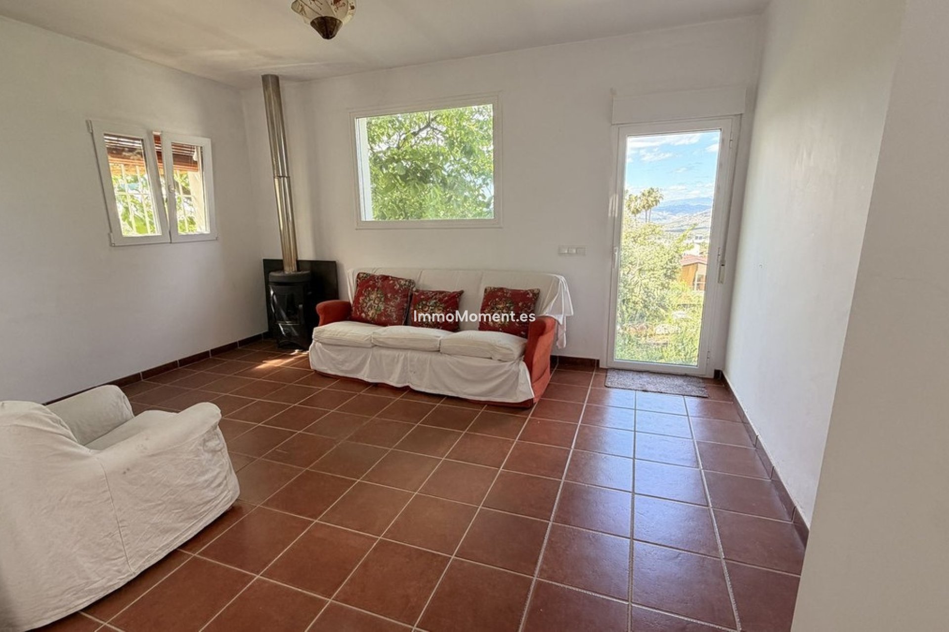 Wiederverkauf - Freistehende Villa -   Inländisch - Alhaurín el Grande Centro