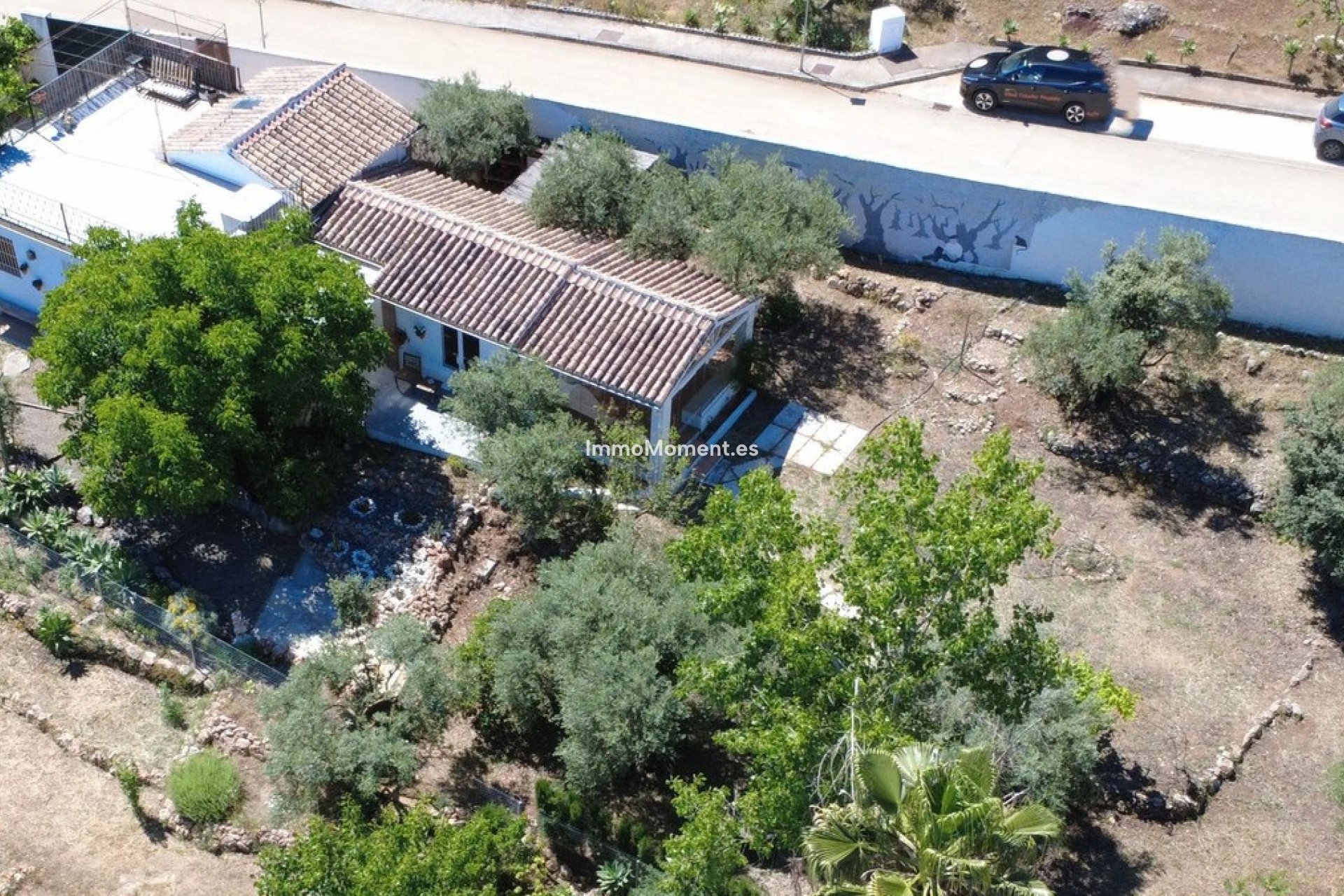 Wiederverkauf - Freistehende Villa -   Inländisch - Alhaurín el Grande Centro