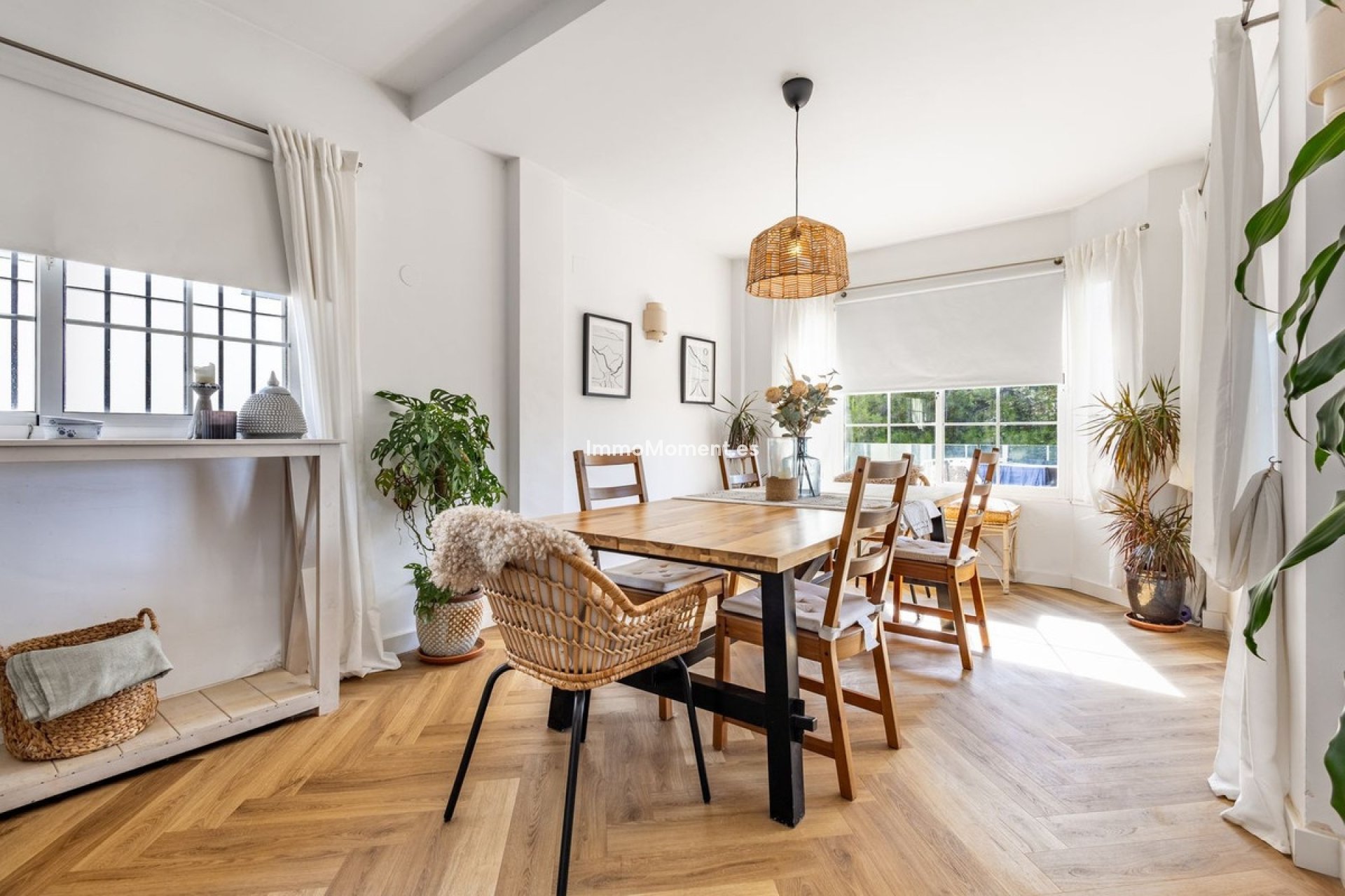 Wiederverkauf - Freistehende Villa -   Inländisch - Alhaurín Golf