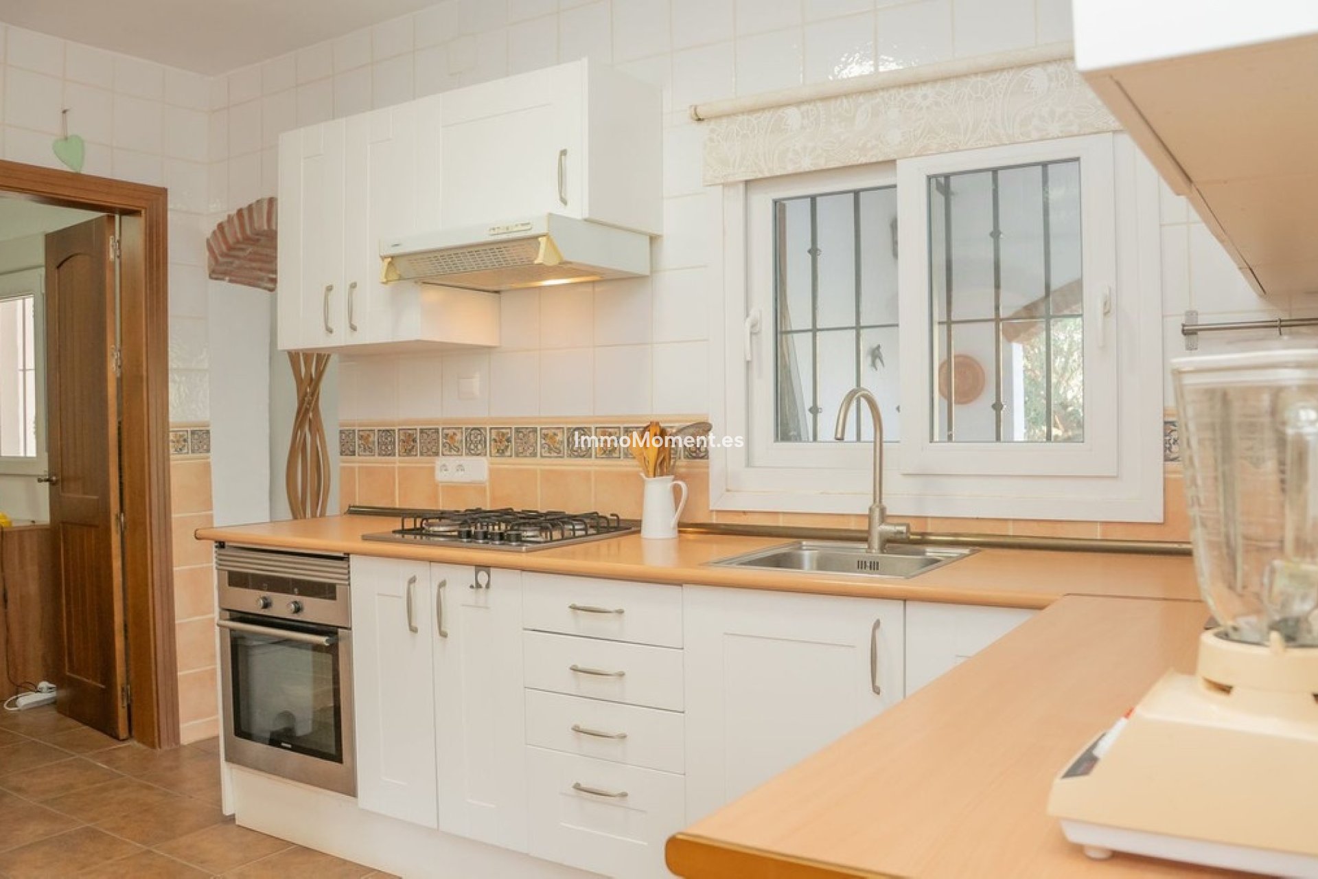 Wiederverkauf - Freistehende Villa -   Inländisch - Alora