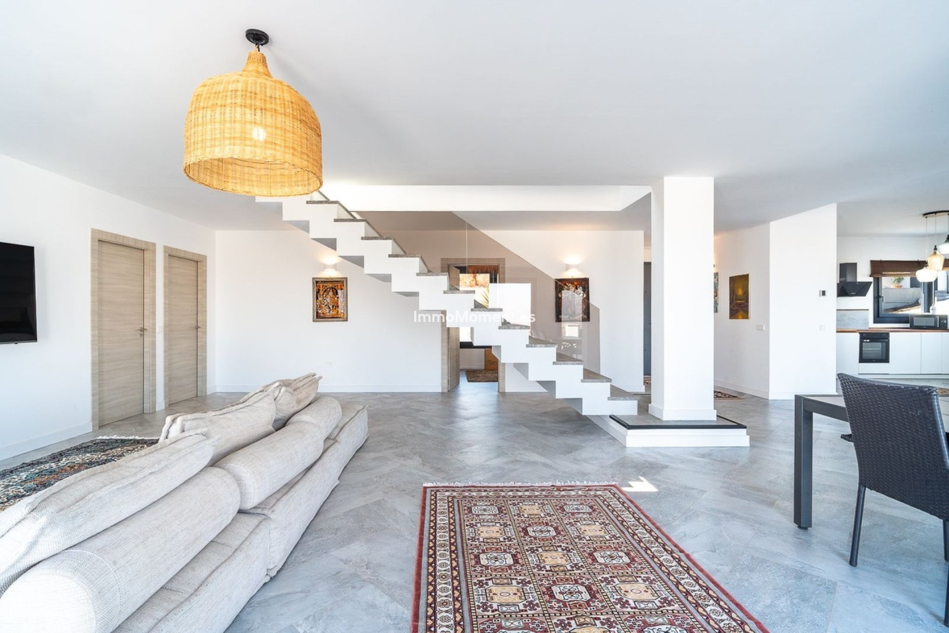 Wiederverkauf - Freistehende Villa -   Inländisch - Coín