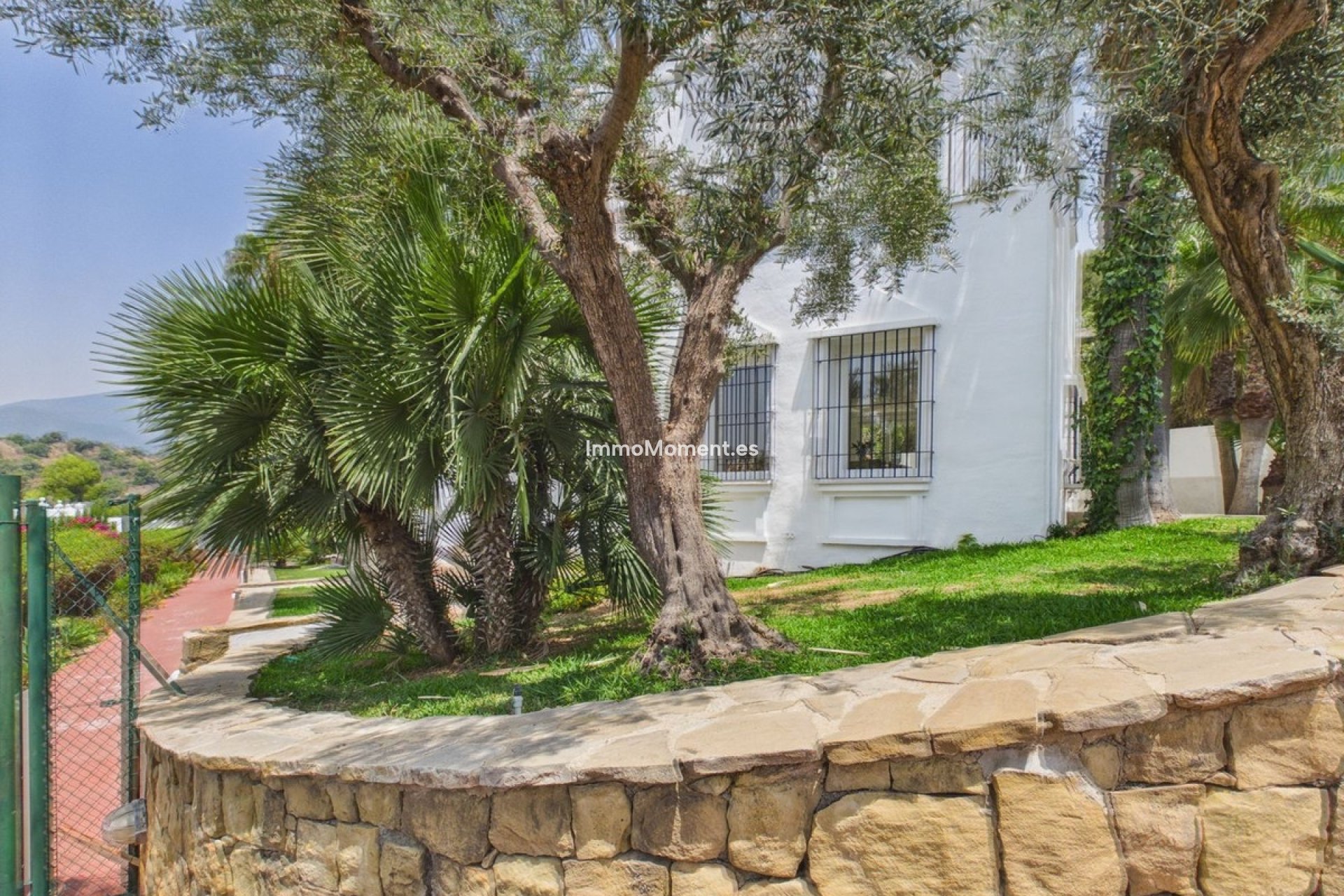 Wiederverkauf - Freistehende Villa -   Inländisch - Istán