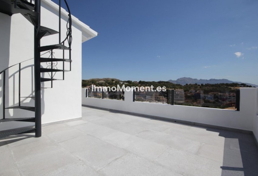 Wiederverkauf - Freistehende Villa - La Nucía - La Nucia Centro