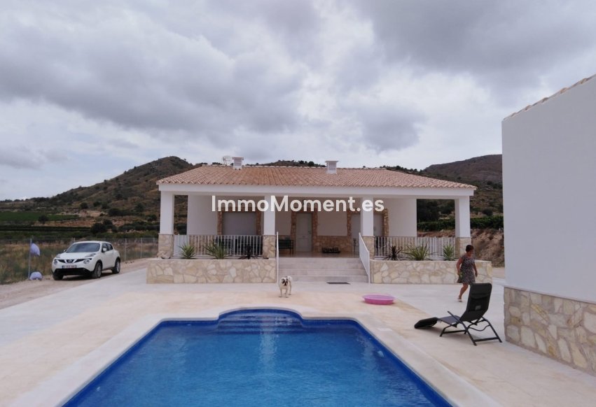 Wiederverkauf - Freistehende Villa - La Romana - La Romana Centro