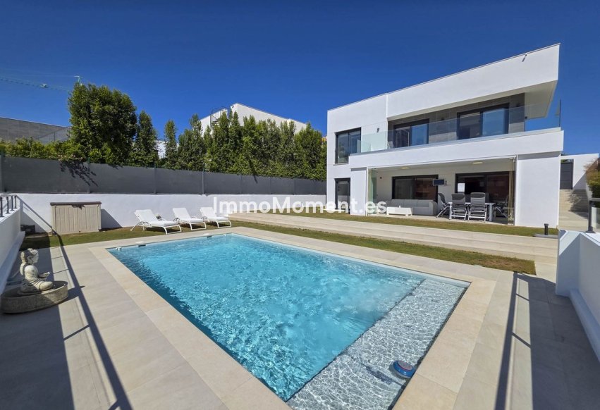 Wiederverkauf - Freistehende Villa - Manilva - La Duquesa