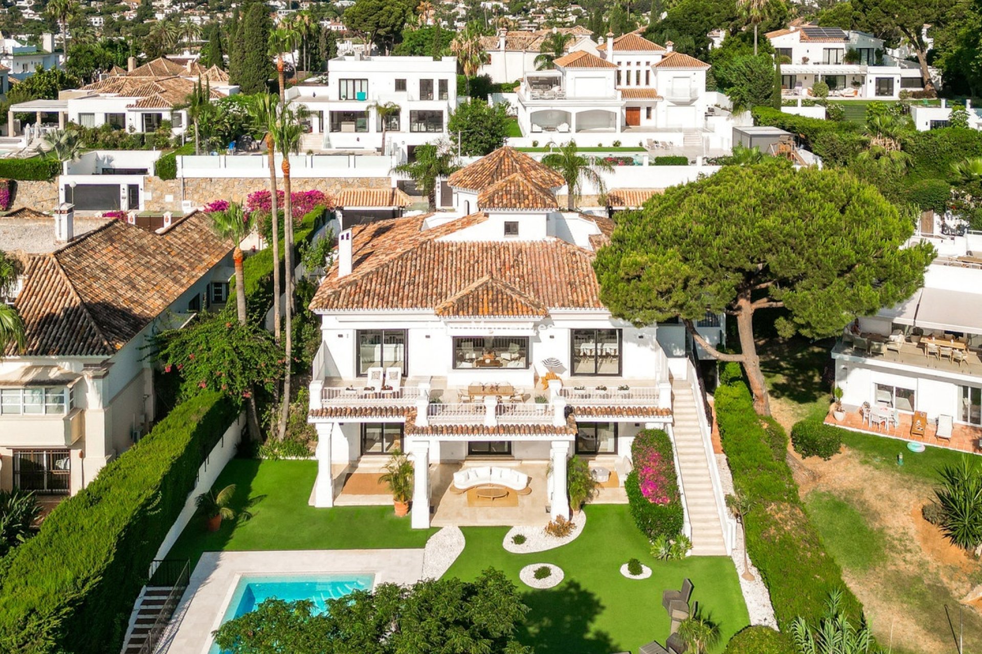 Wiederverkauf - Freistehende Villa - Marbella - Aloha