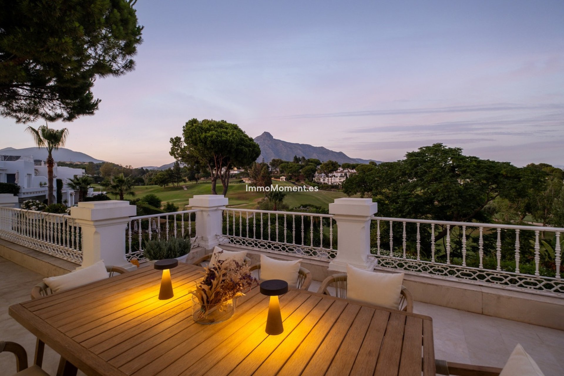 Wiederverkauf - Freistehende Villa - Marbella - Aloha