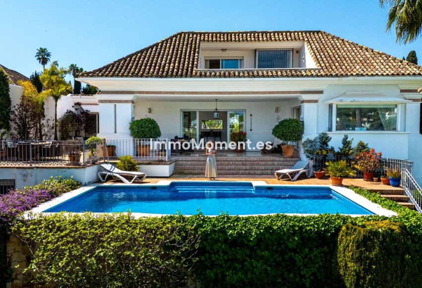 Wiederverkauf - Freistehende Villa - Marbella - Aloha