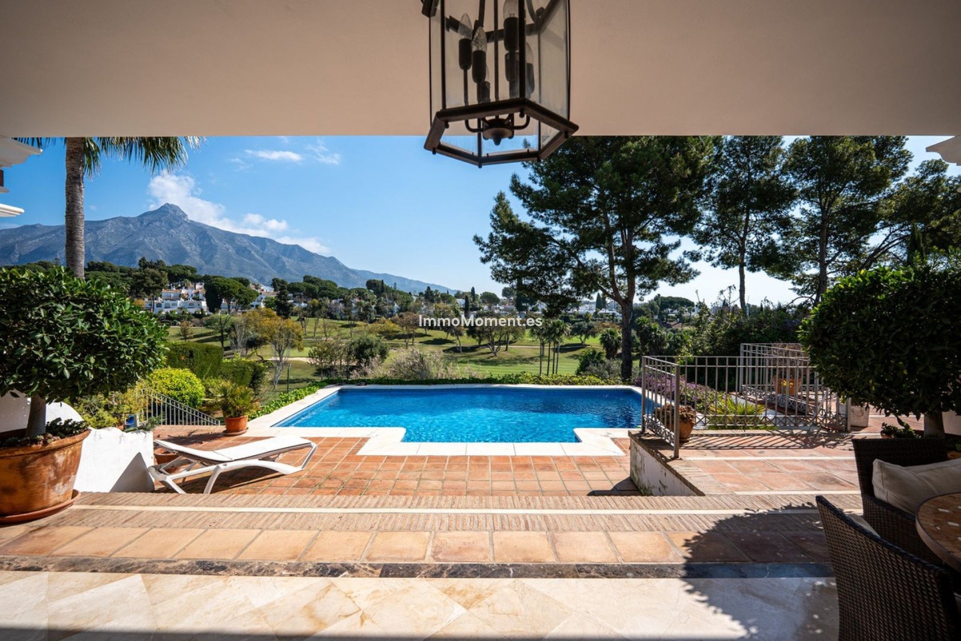 Wiederverkauf - Freistehende Villa - Marbella - Aloha