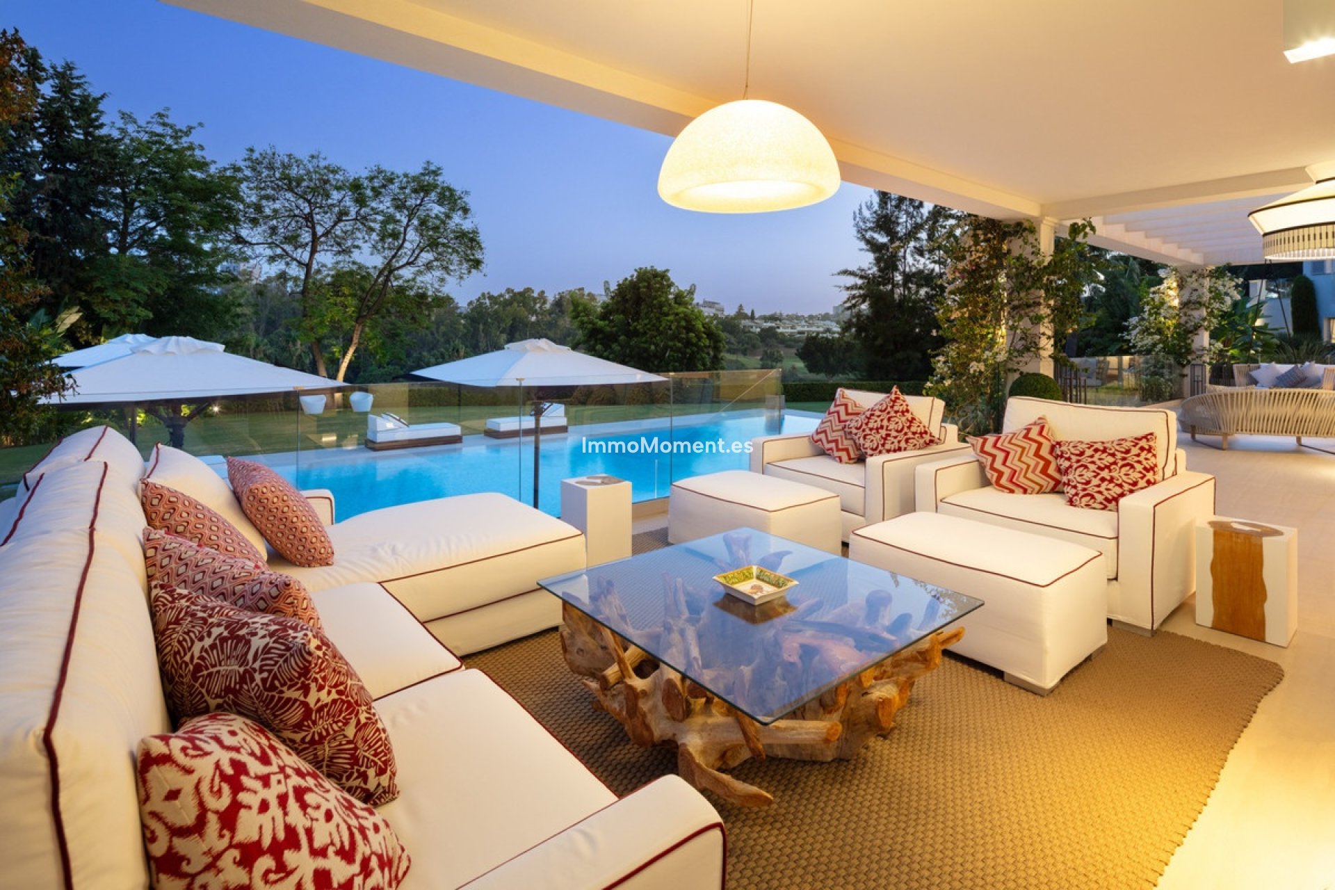 Wiederverkauf - Freistehende Villa - Marbella - Aloha
