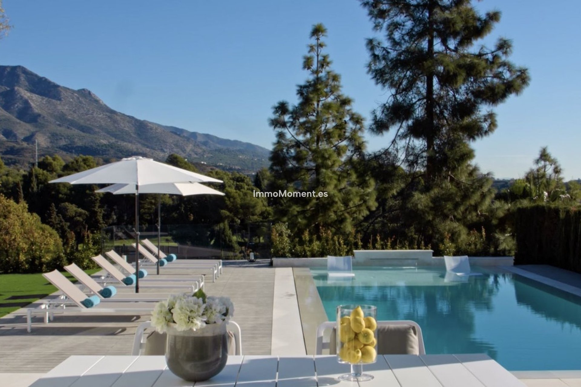 Wiederverkauf - Freistehende Villa - Marbella - Aloha