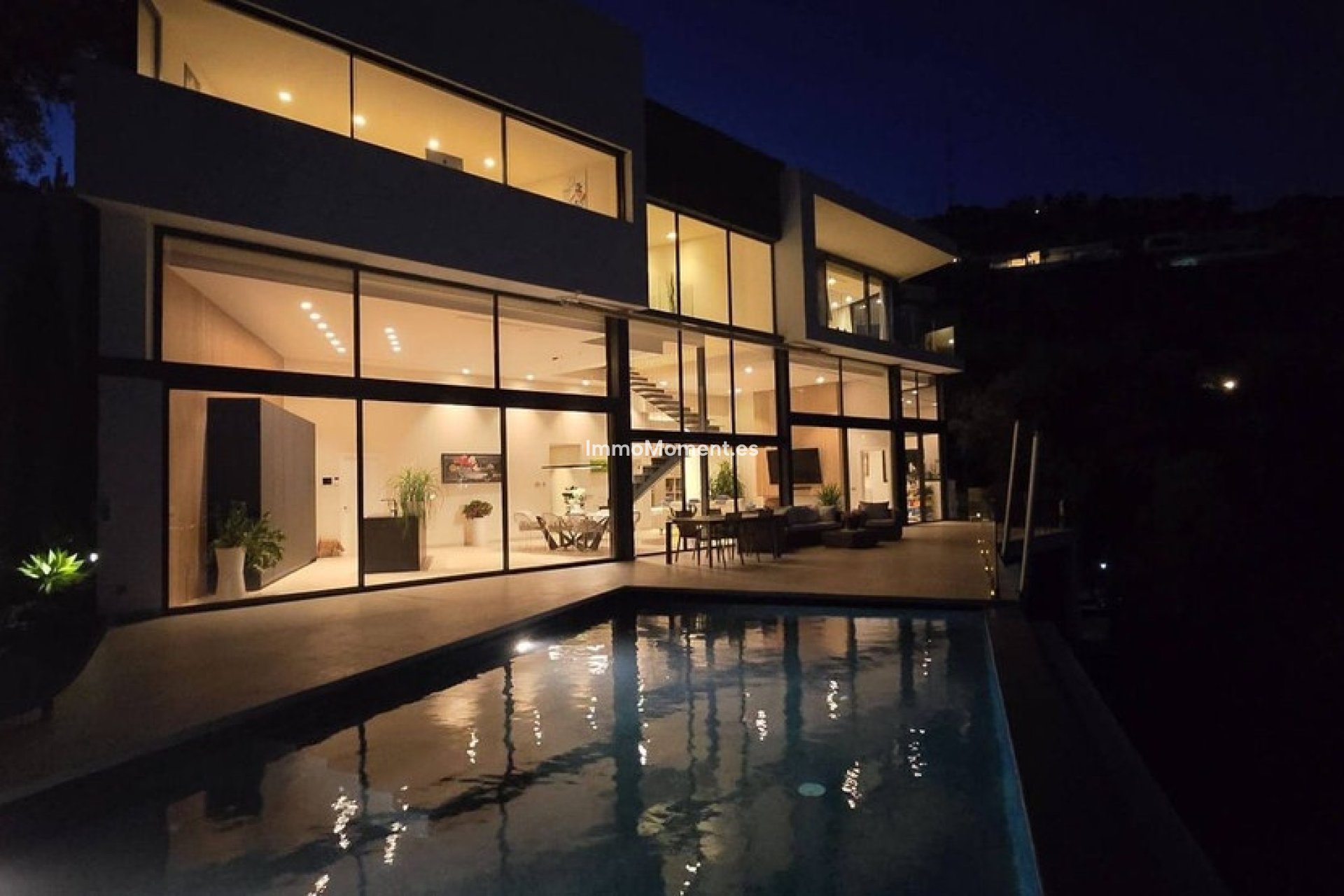 Wiederverkauf - Freistehende Villa - Marbella - Altos de los Monteros